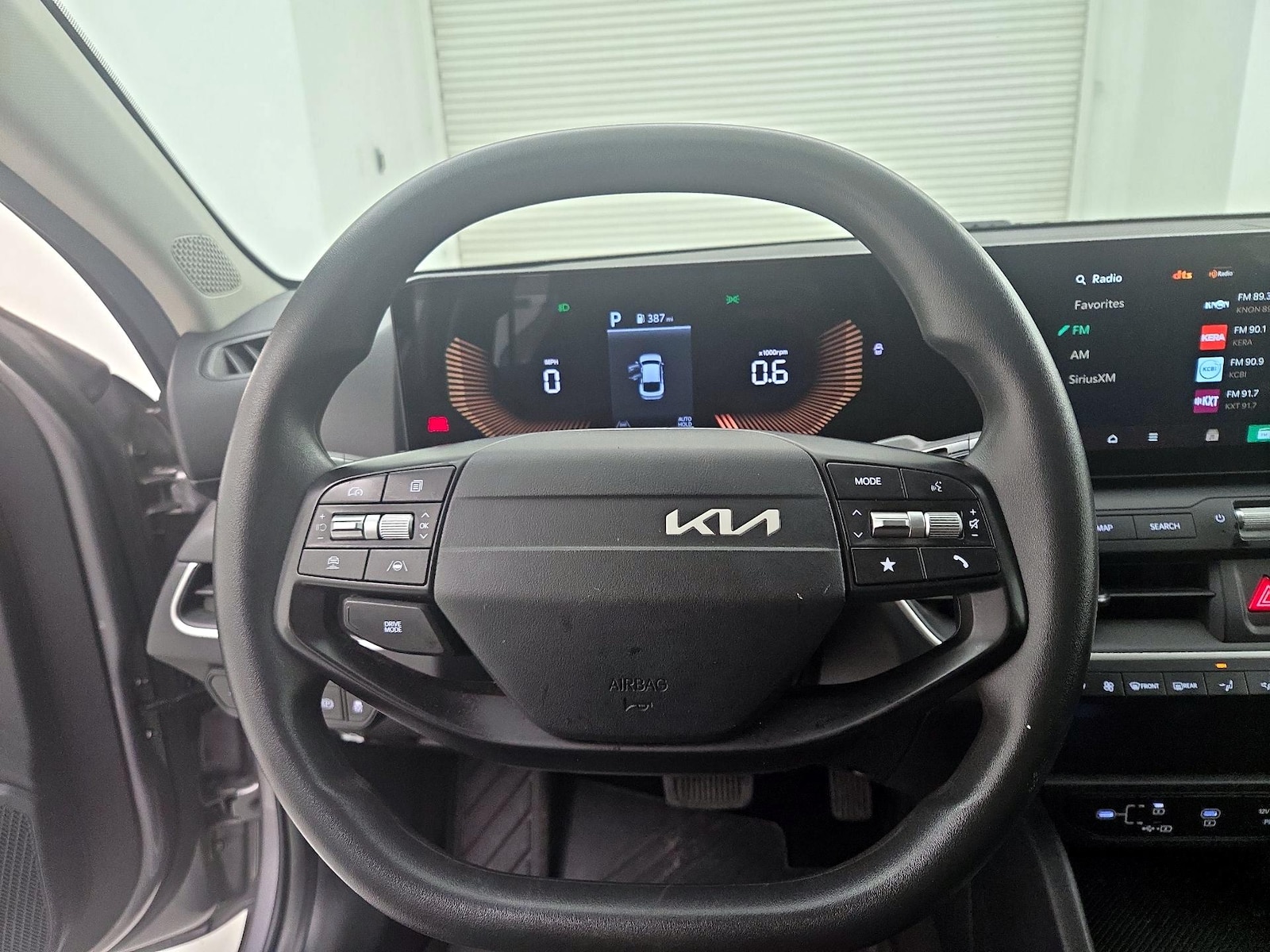 2026 Kia K4 LXS - Photo 11