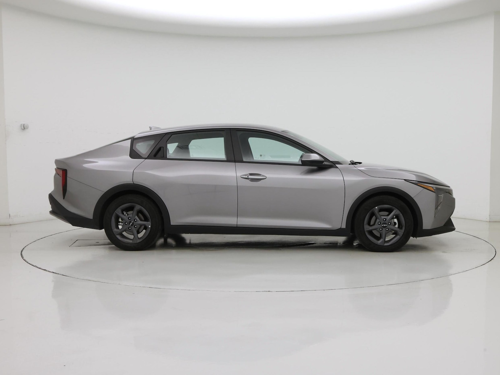 2026 Kia K4 LXS - Photo 8