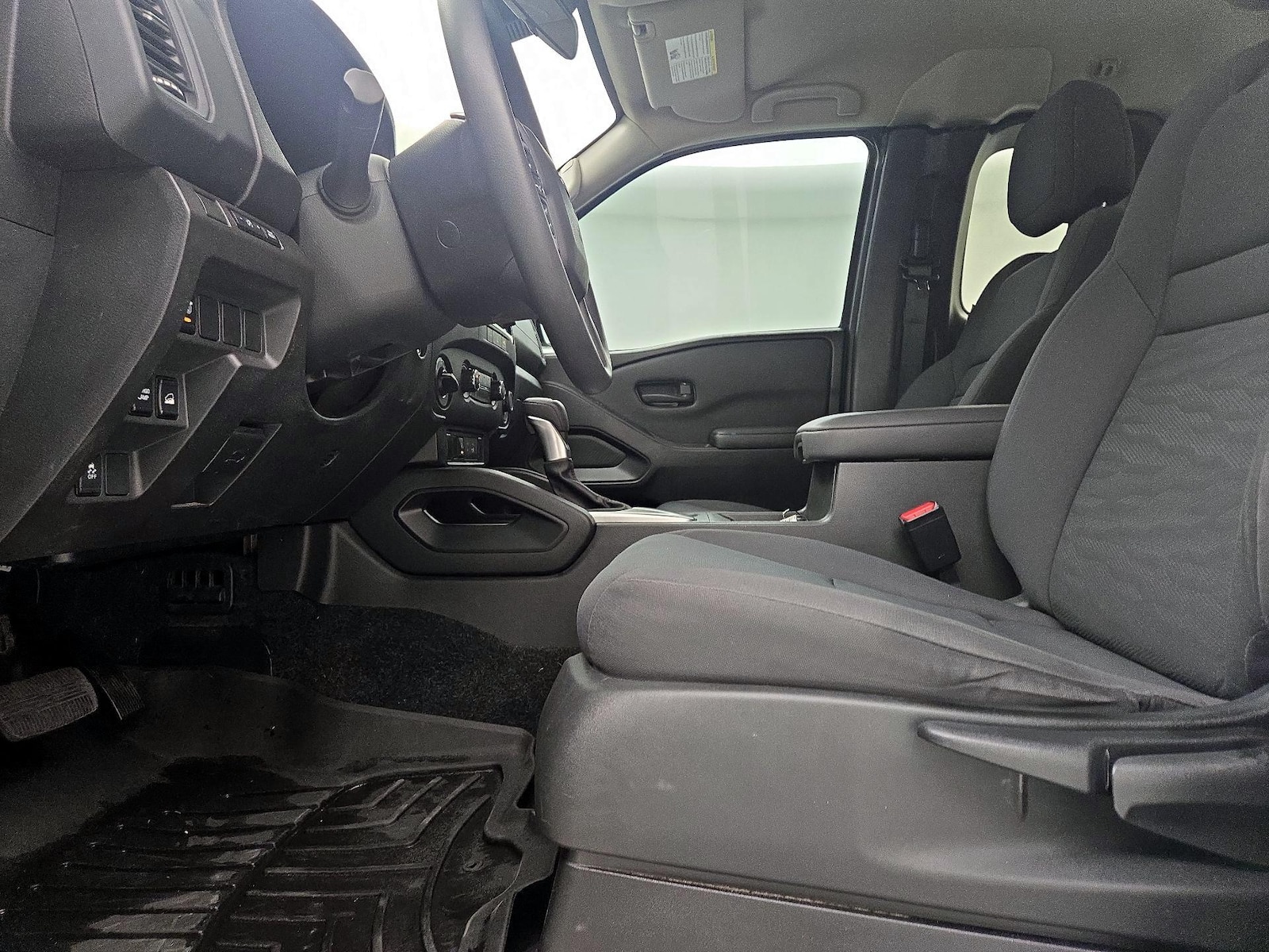 2023 Nissan Frontier S, photo 12