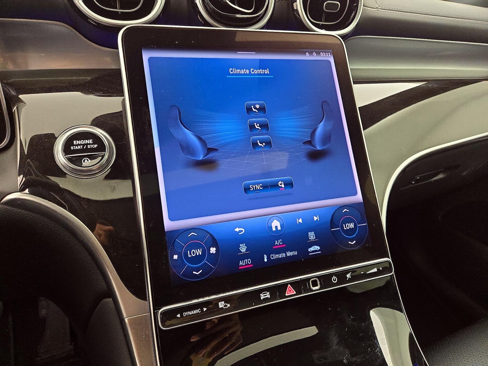 2024 Mercedes-Benz GLC GLC 300 - Photo 18