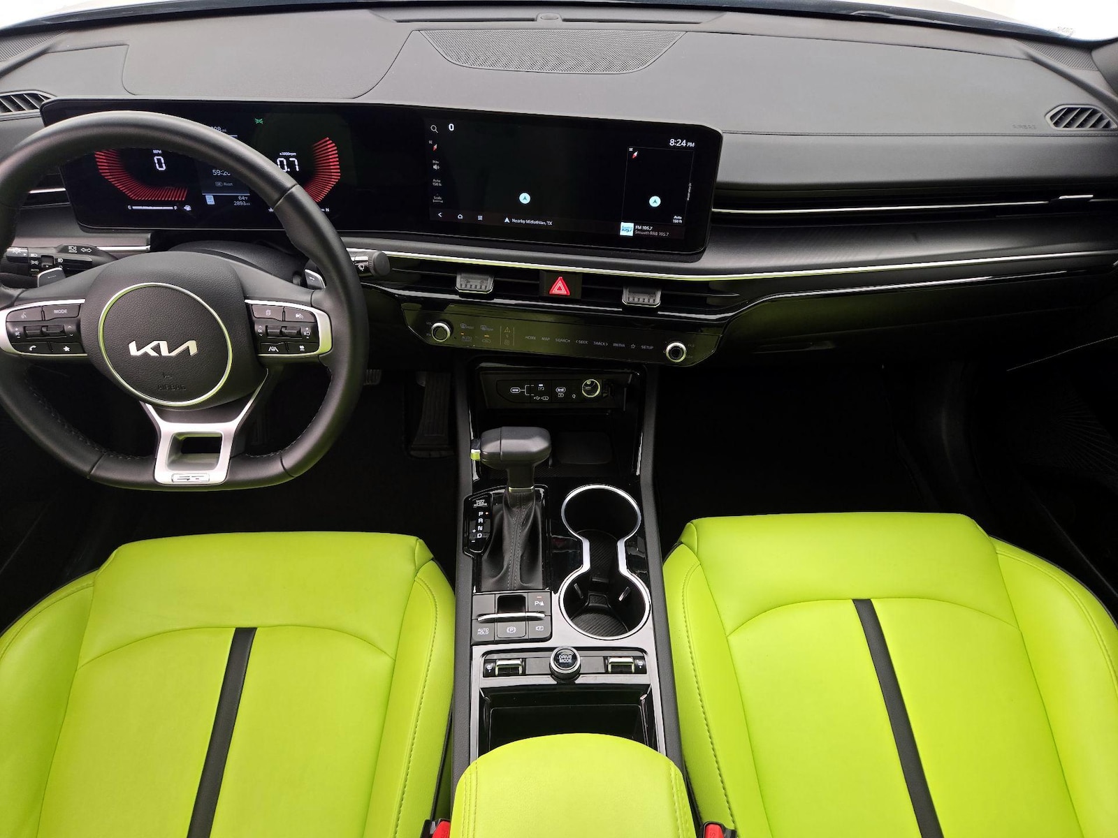 Apple CarPlay® & Android Auto™