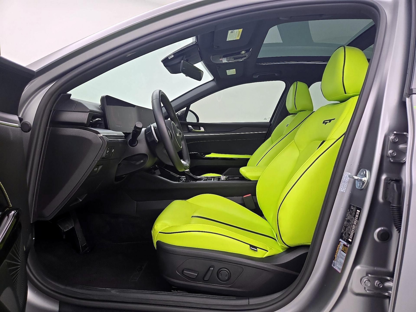 Power Seat(s) & Side Airbags
