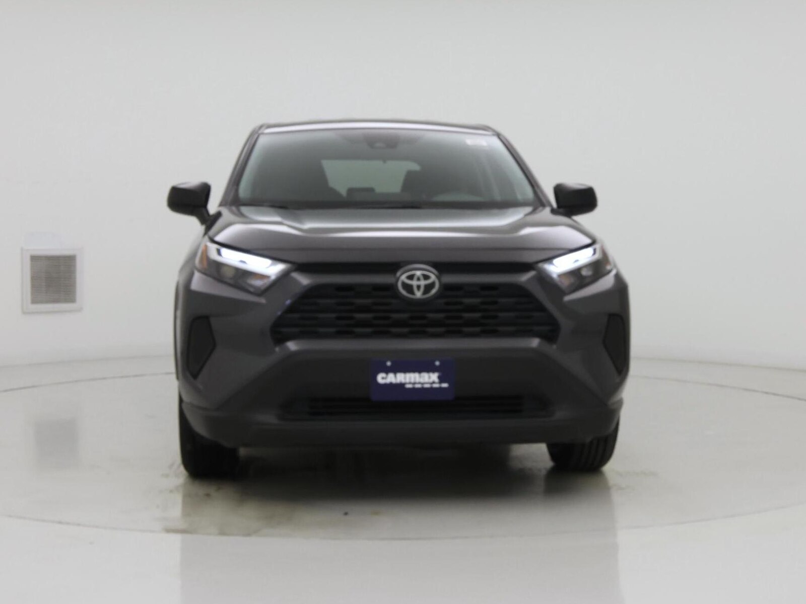 2025 Toyota RAV4 LE, photo 6