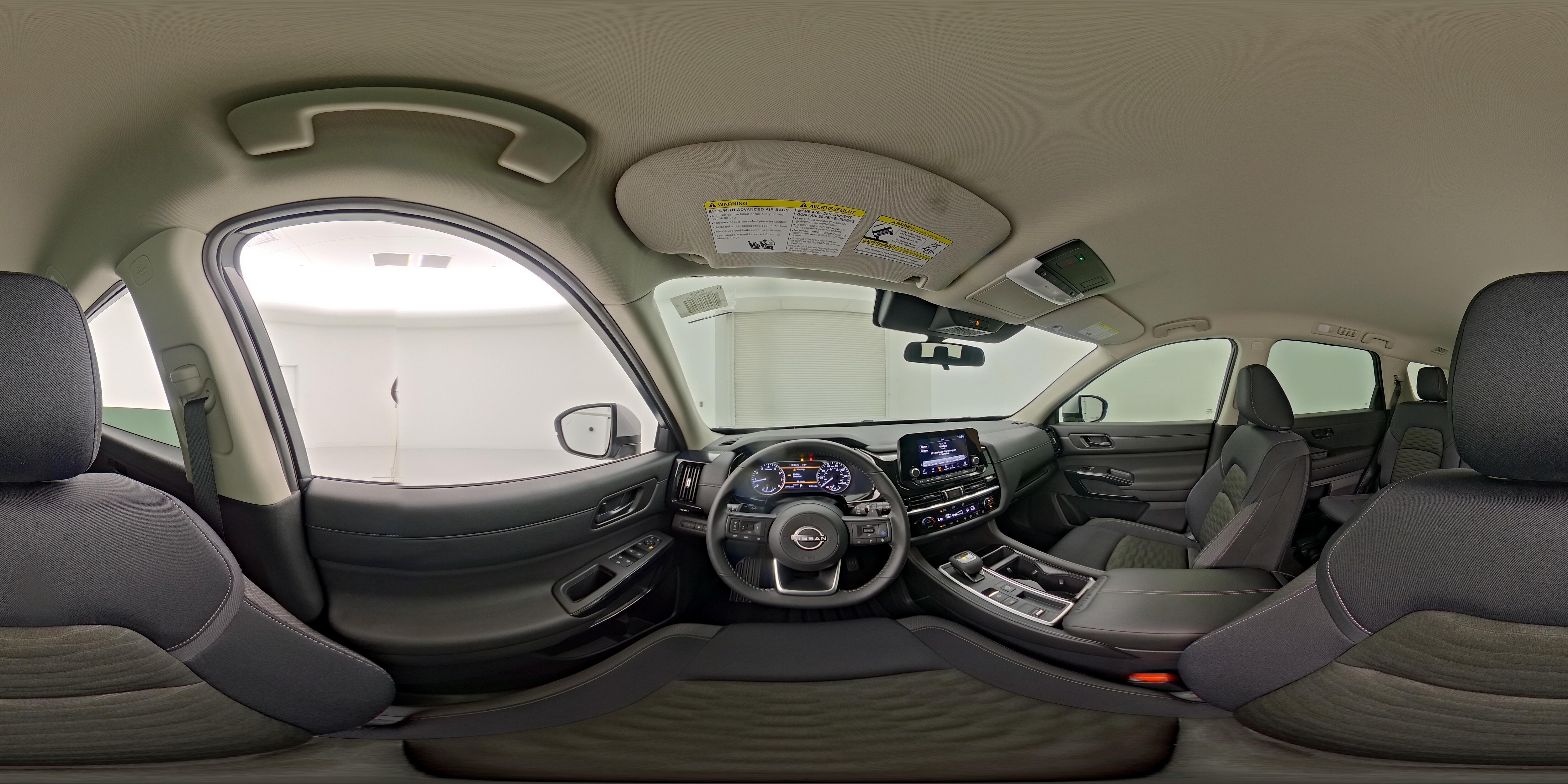 2025 Nissan Pathfinder SV - Photo 25