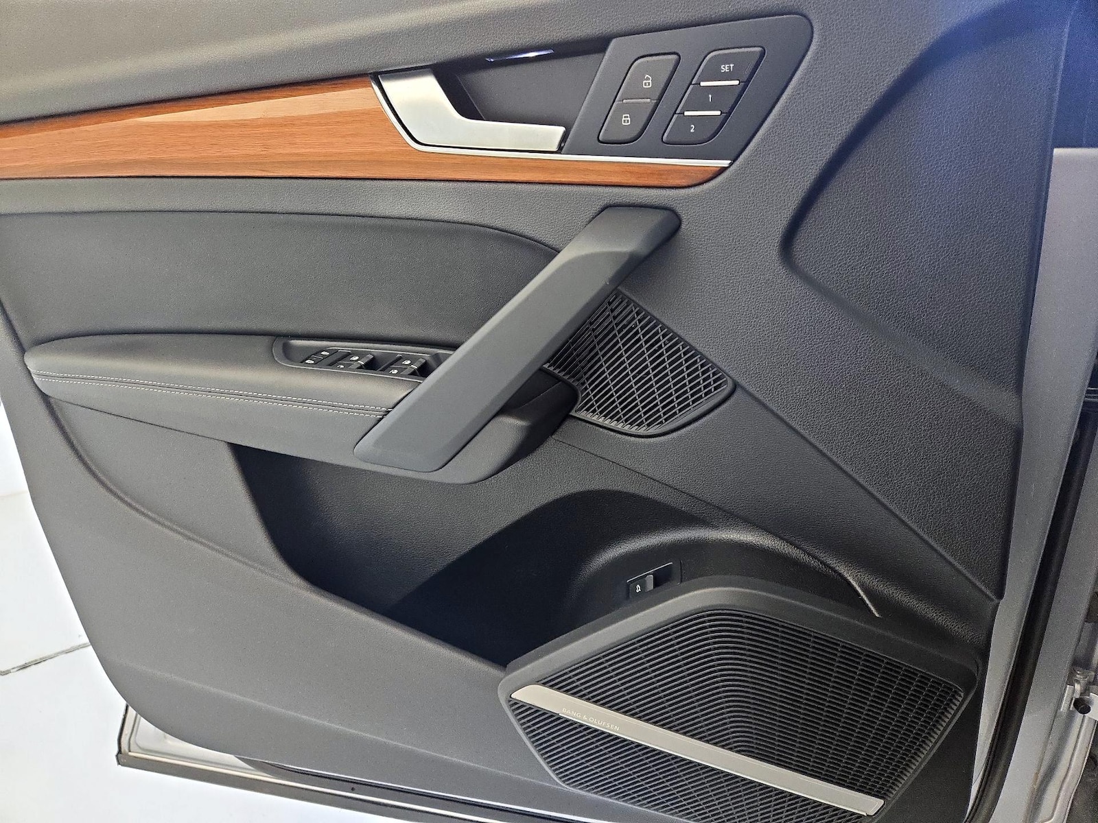 2022 Audi Q5 Premium Plus - Photo 13
