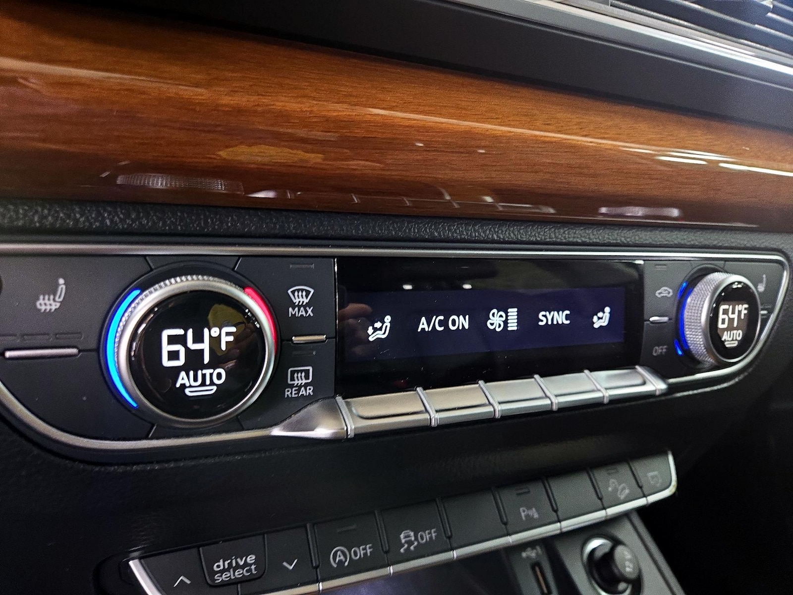 2022 Audi Q5 Premium Plus - Photo 17