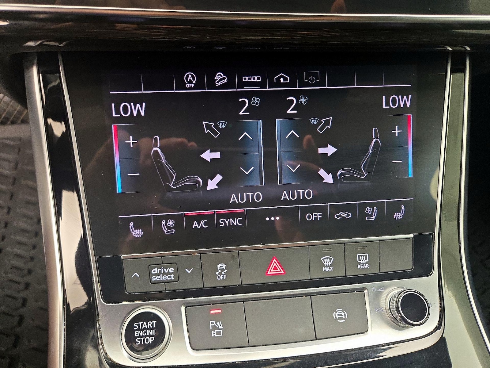 2025 Audi Q7 Premium Plus - Photo 15