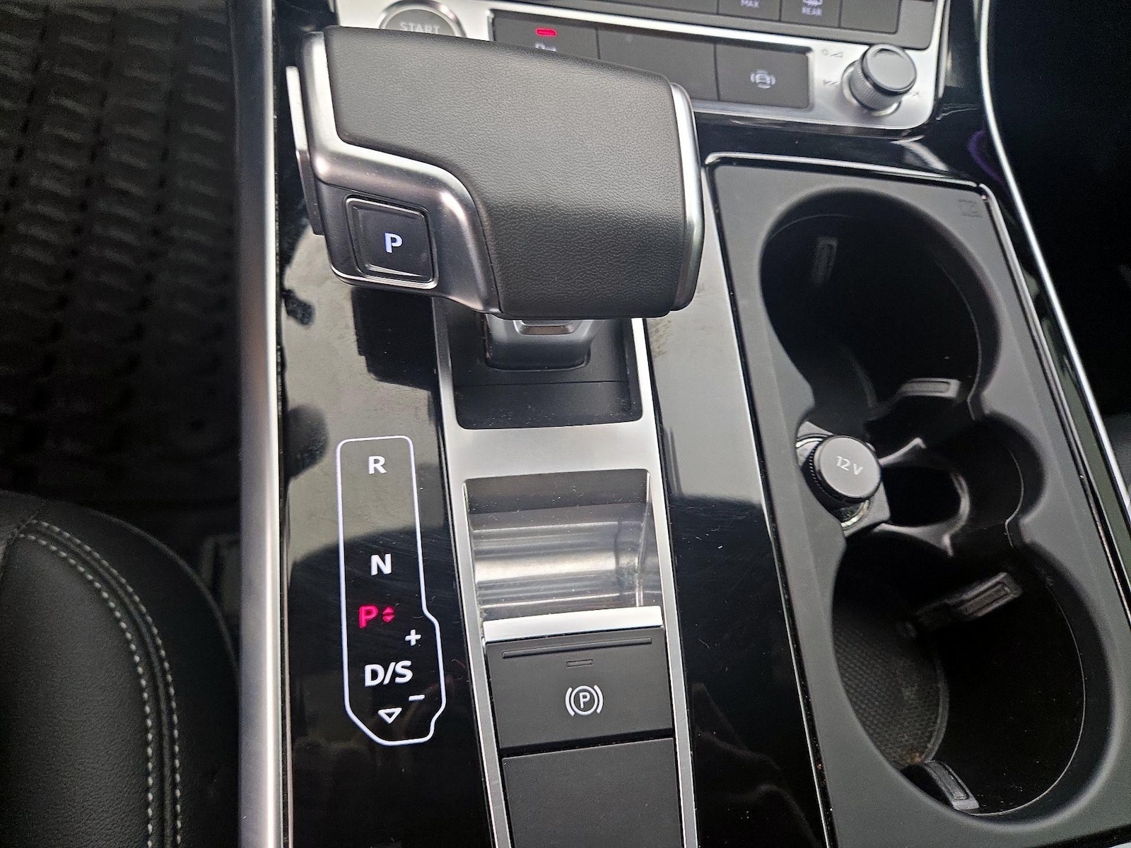 2025 Audi Q7 Premium Plus - Photo 16