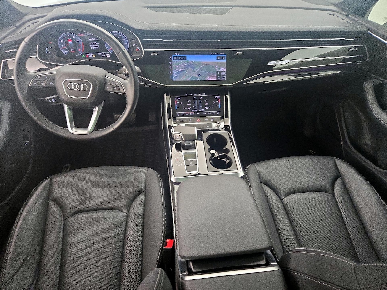 2025 Audi Q7 Premium Plus - Photo 8