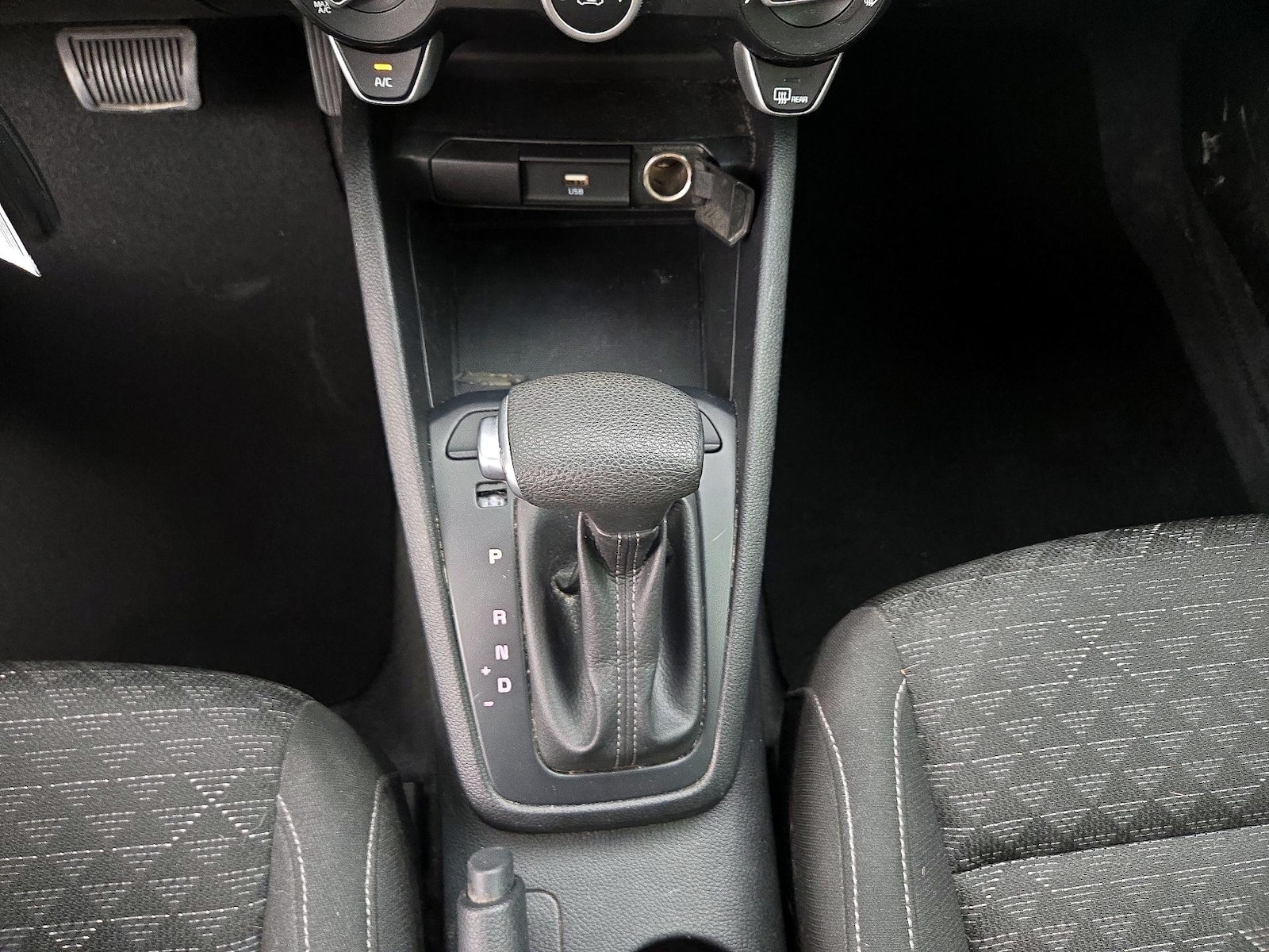 2022 Kia Rio S, photo 18