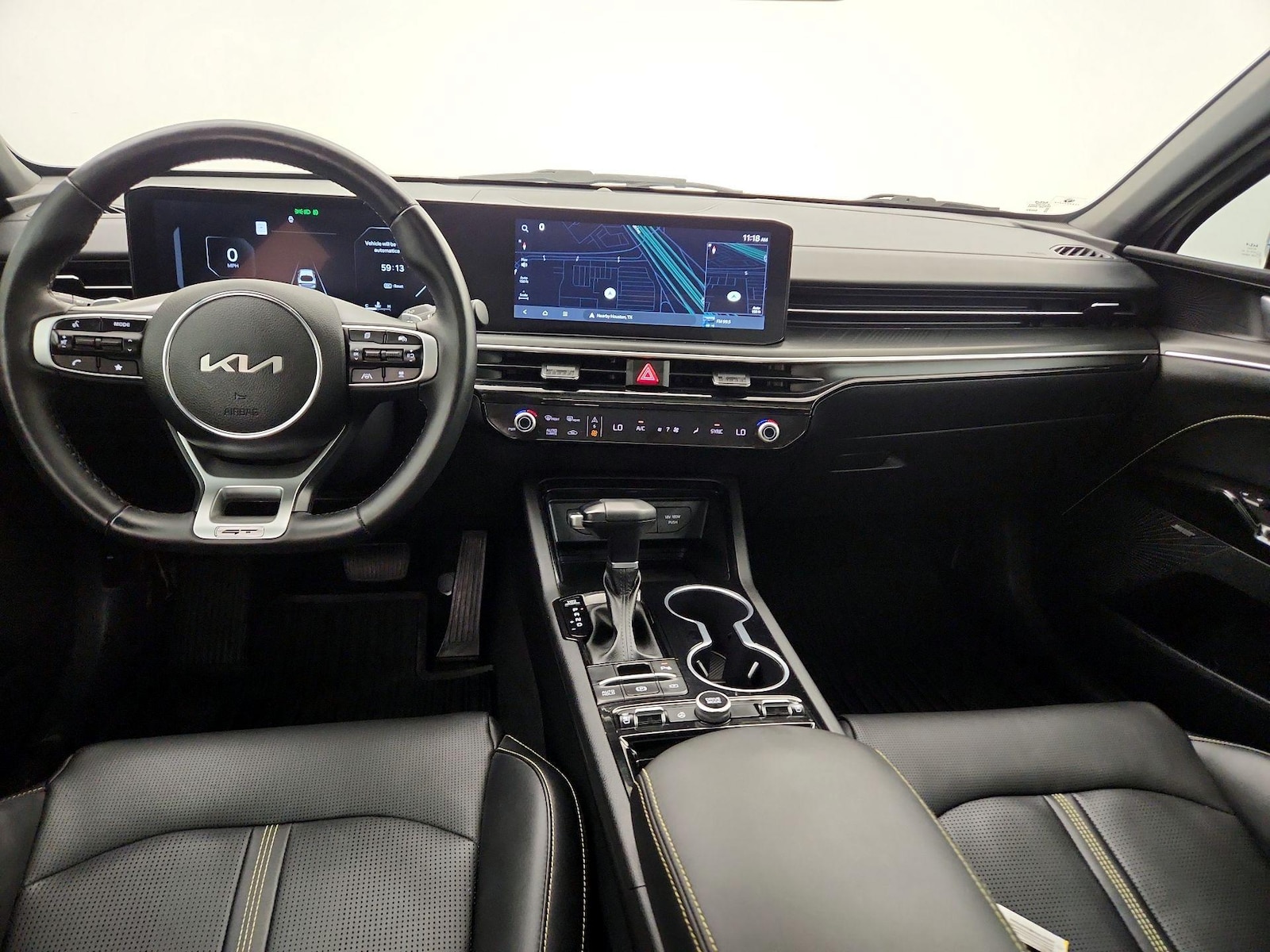 2026 Kia K5 GT - Photo 10