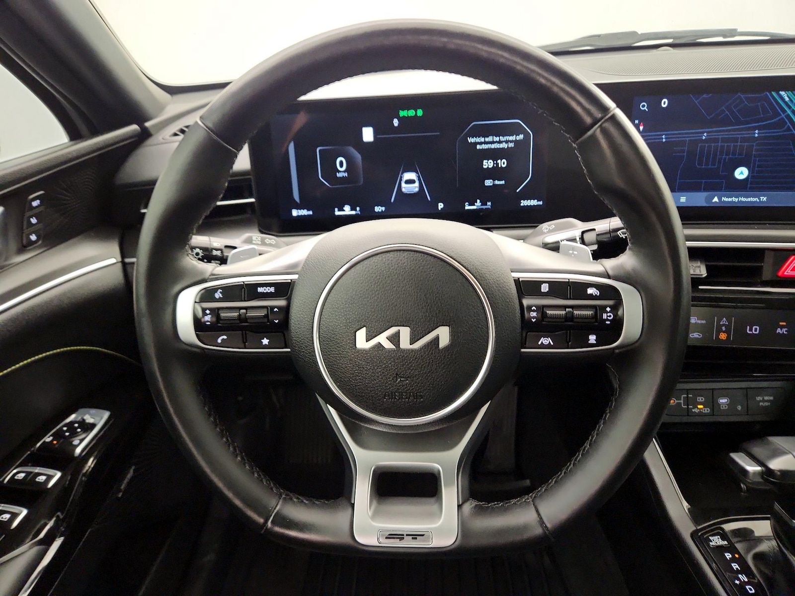 2026 Kia K5 GT - Photo 11