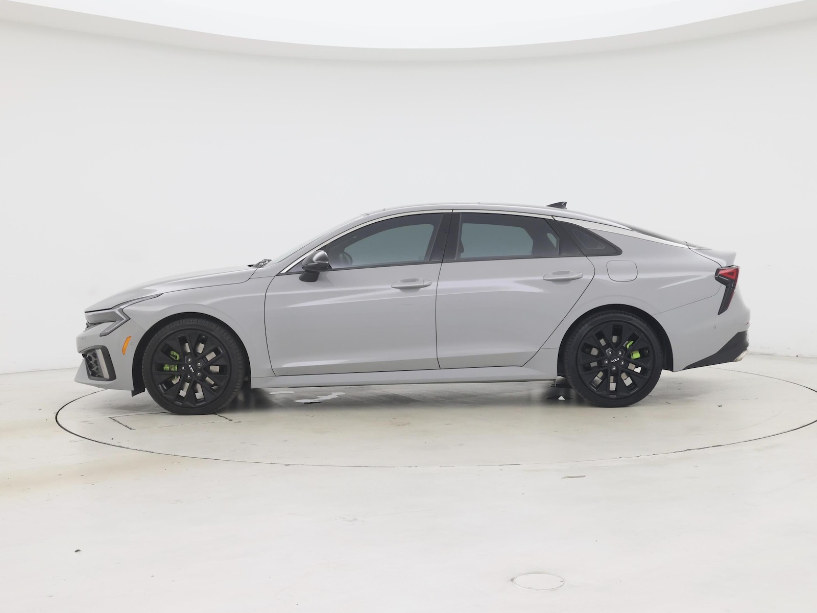 2026 Kia K5 GT - Photo 4