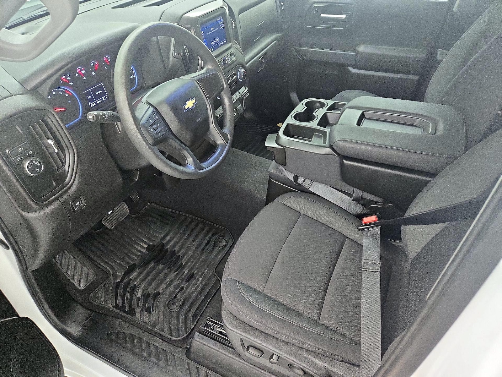 2024 Chevrolet Silverado 1500 Custom - Photo 10