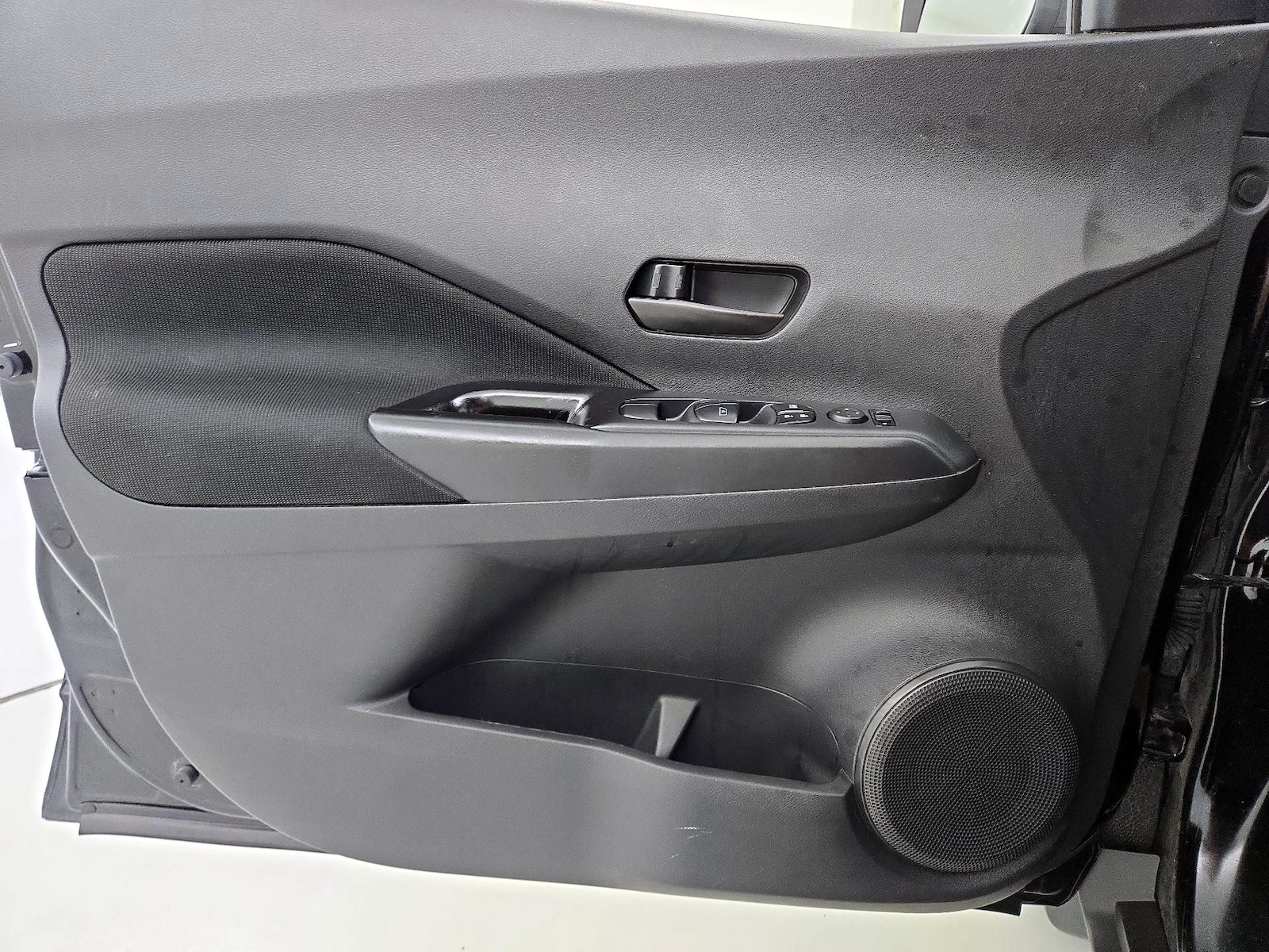 2024 Nissan Kicks S - Photo 13