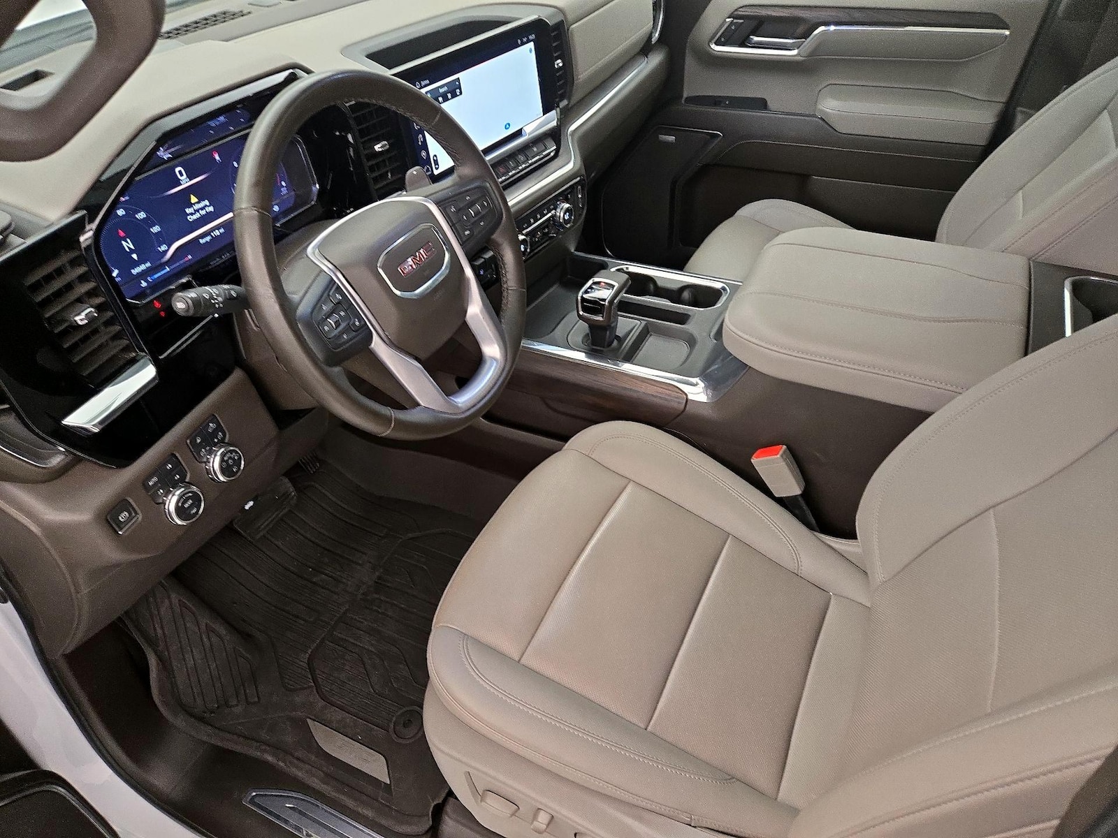 2024 GMC Sierra 1500 SLT - Photo 10
