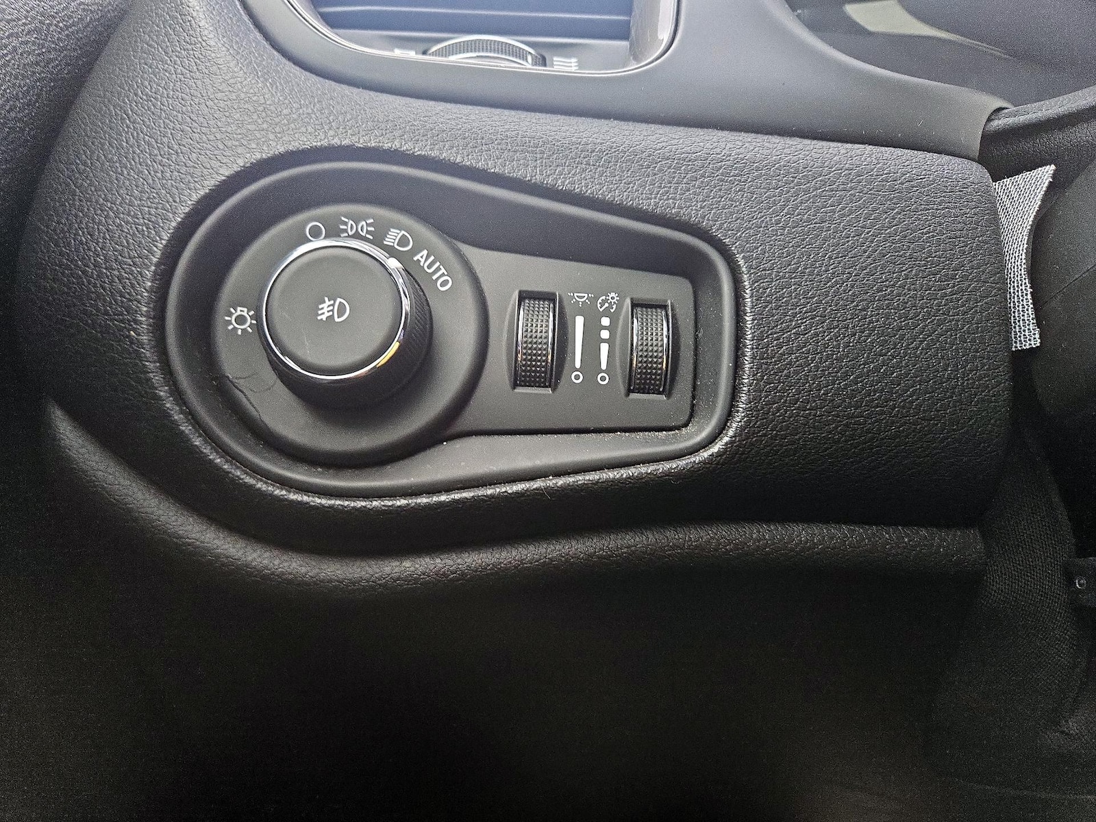 2020 Jeep Renegade Limited - Photo 14