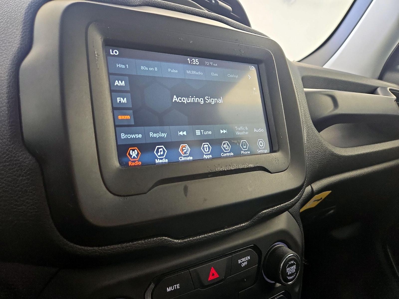 2020 Jeep Renegade Limited - Photo 16