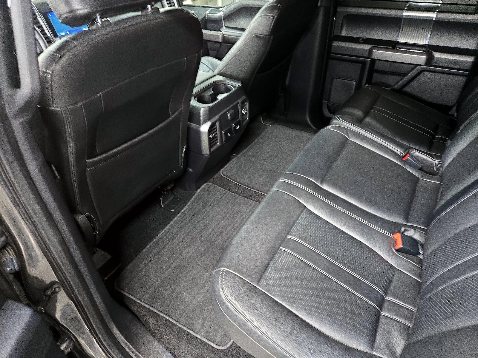 2020 Ford F-150 XLT - Photo 21