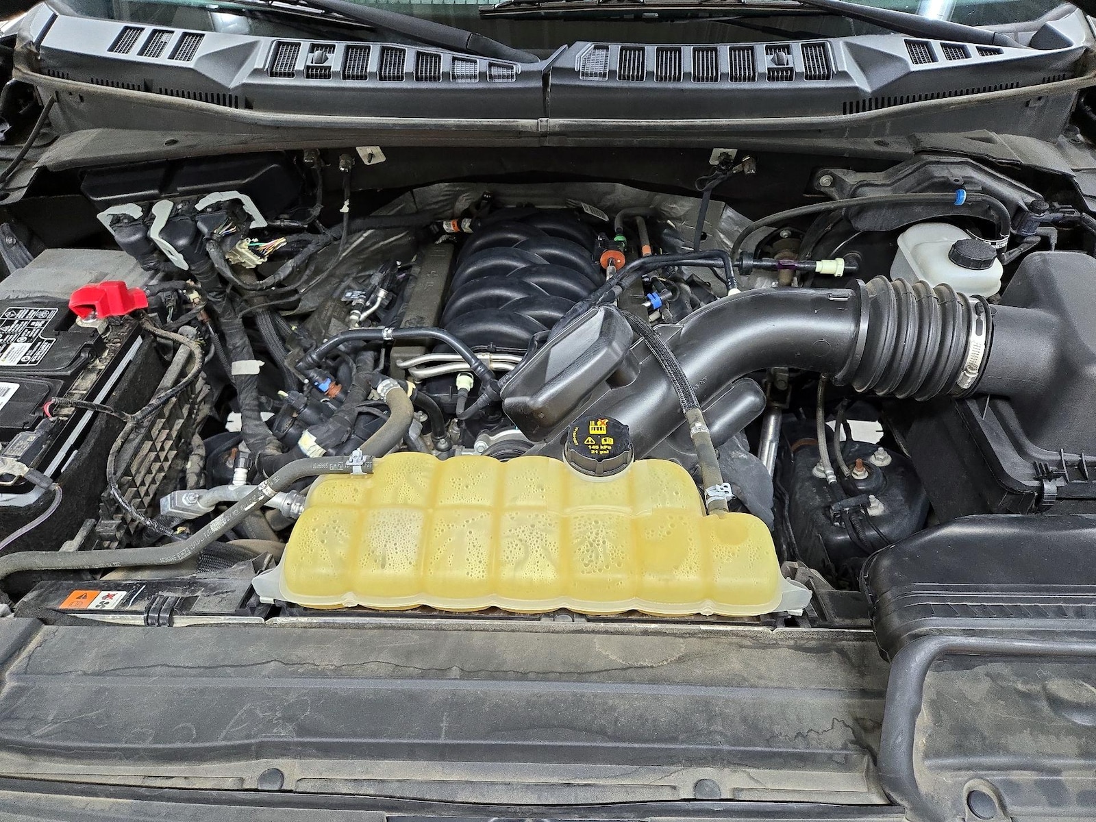 2020 Ford F-150 XLT - Photo 23