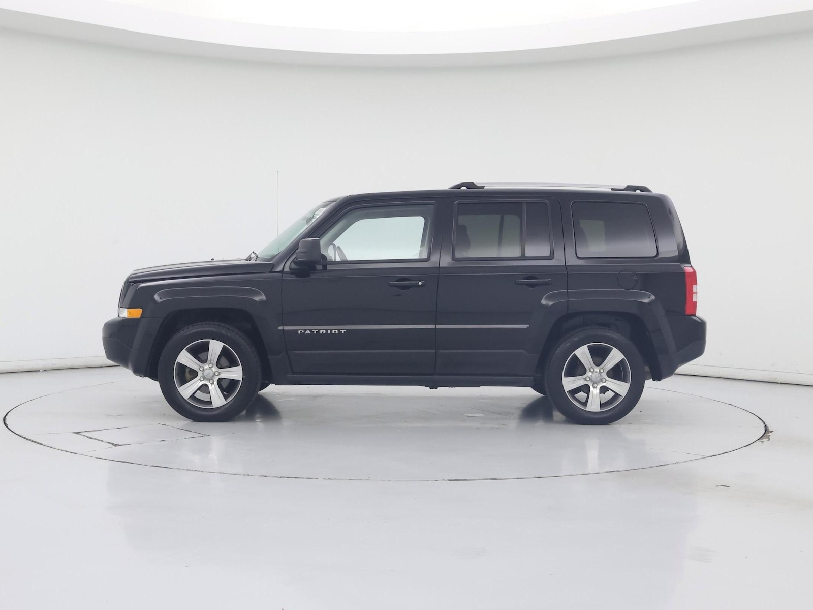 2016 Jeep Patriot High Altitude Edition - Photo 4