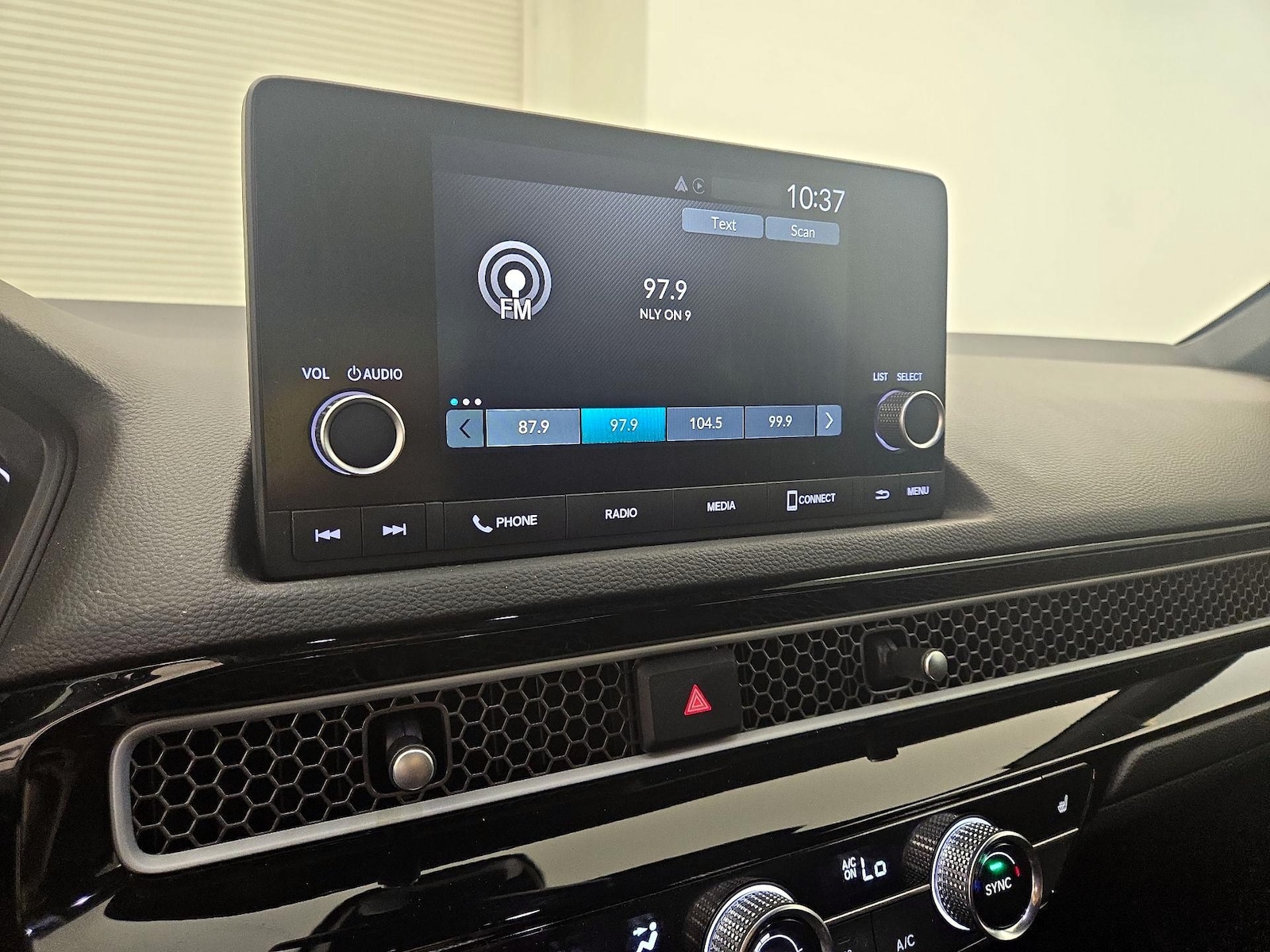 2026 Honda Civic Hybrid Sport Touring, photo 16