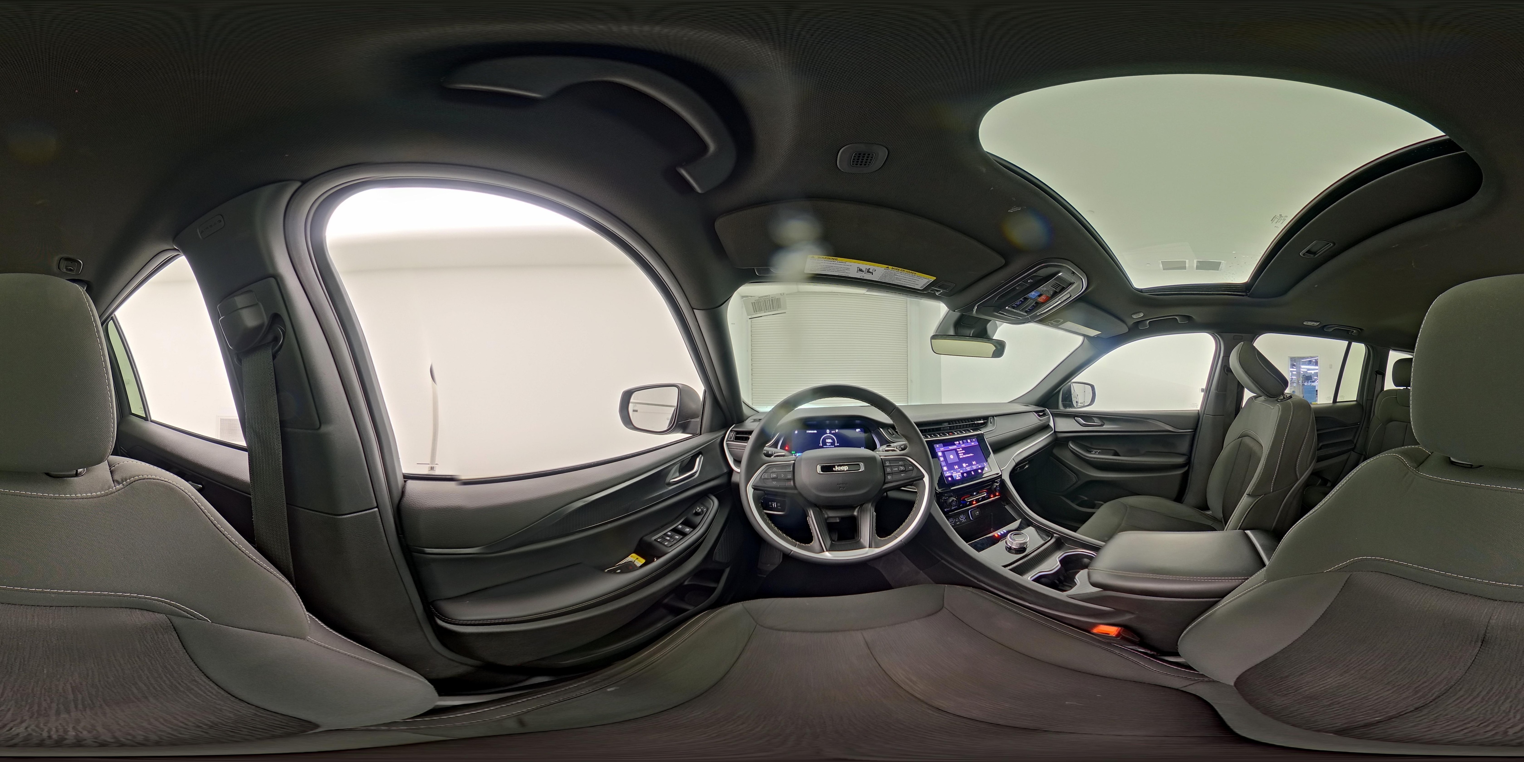 2025 Jeep Grand Cherokee Laredo - Photo 27