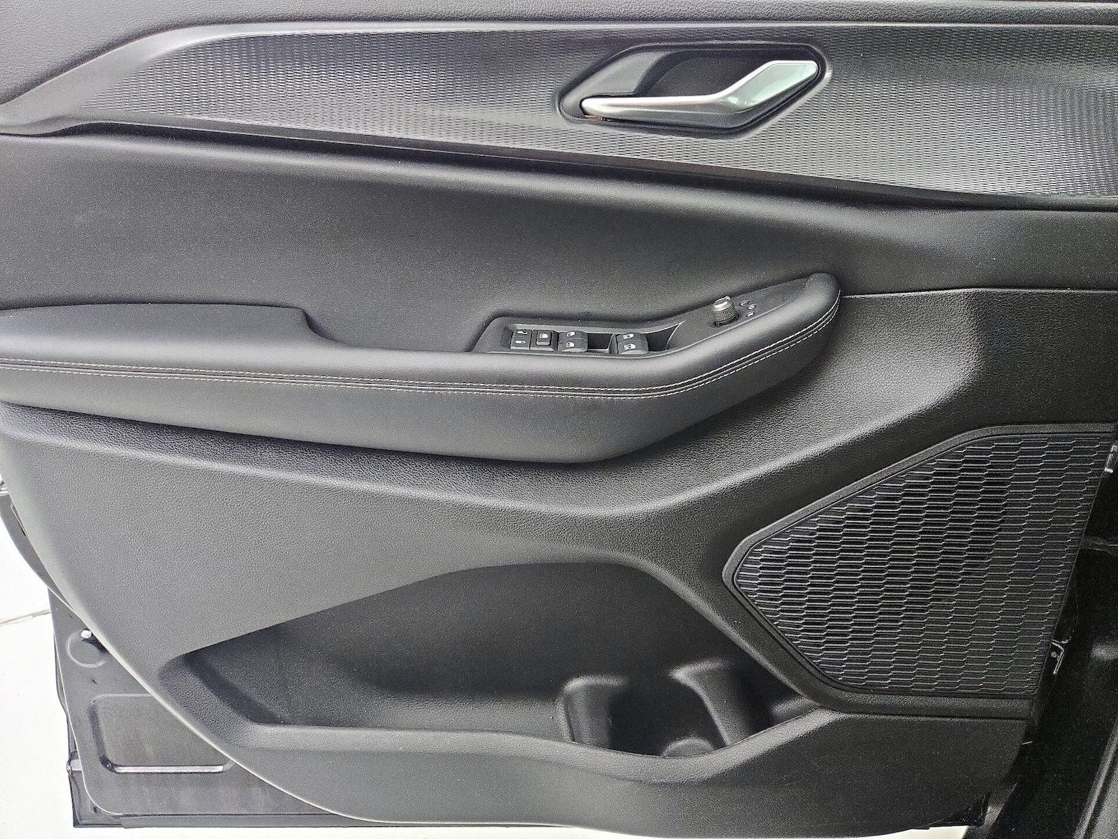 2025 Jeep Grand Cherokee Laredo - Photo 13