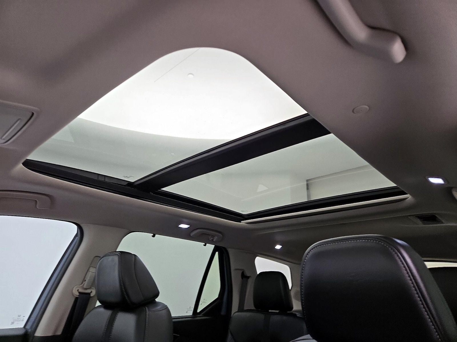 2023 Honda Pilot Touring - Photo 20