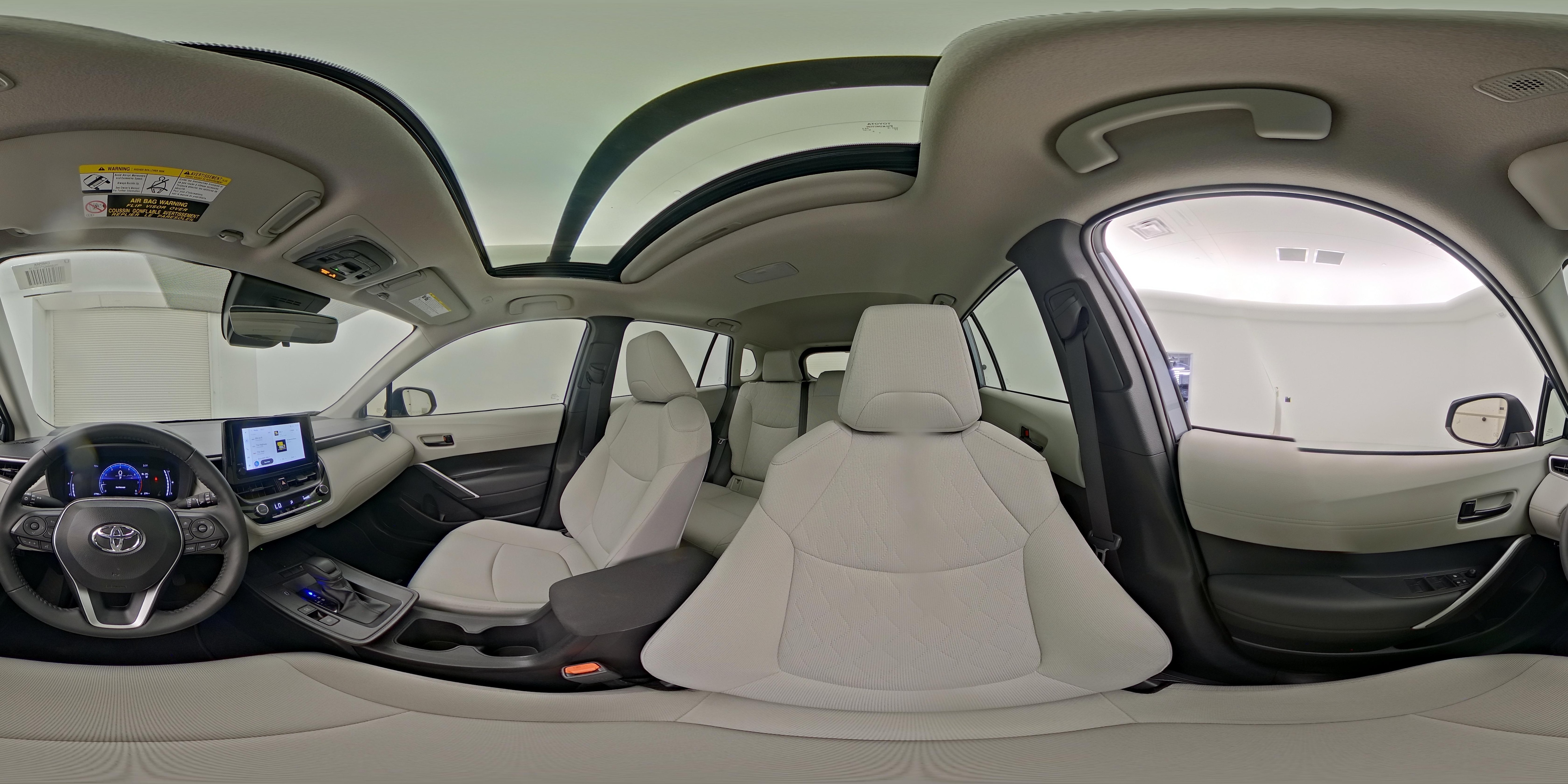 2026 Toyota Corolla Cross LE, photo 26
