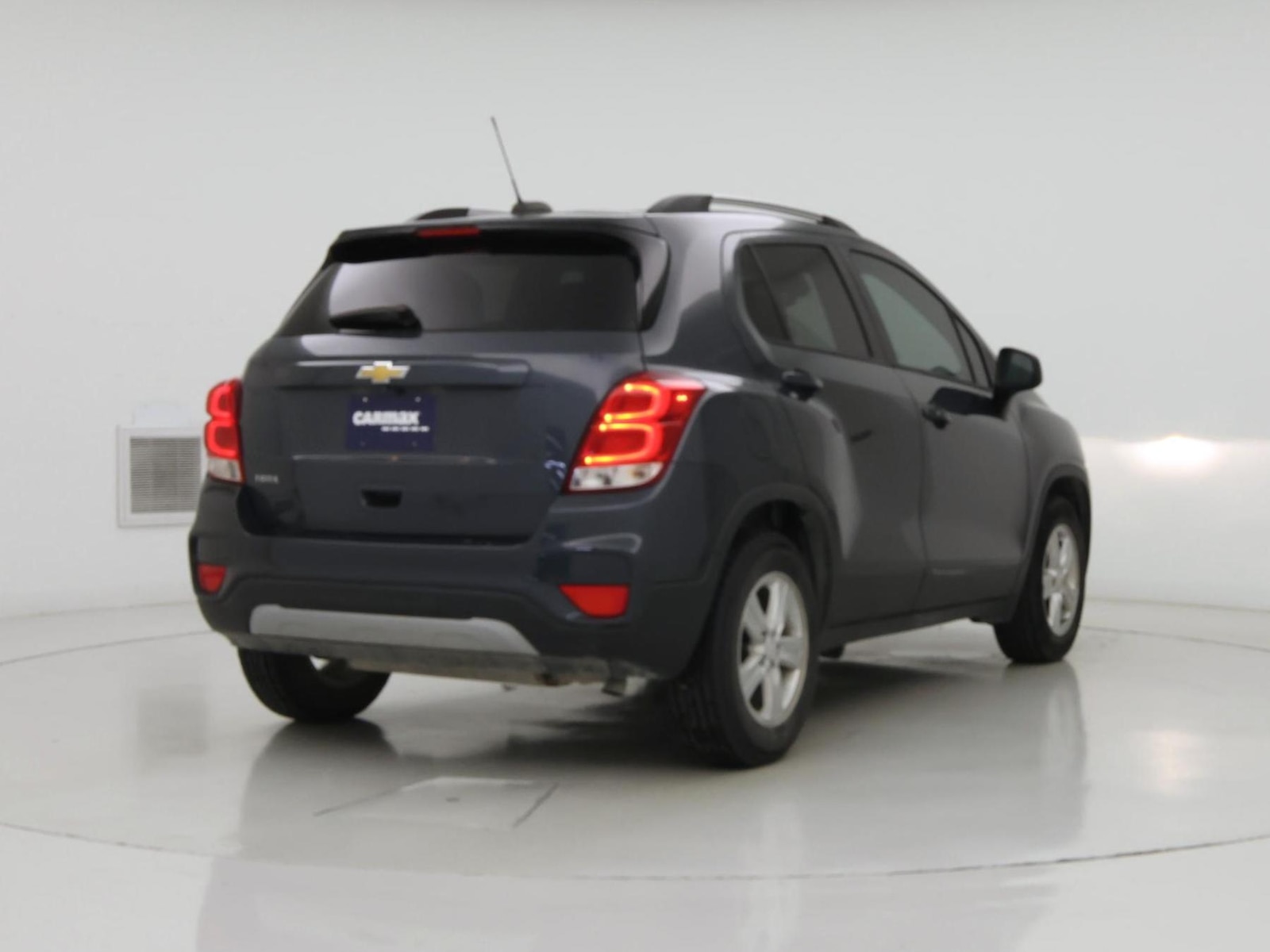 2021 Chevrolet Trax LT - Photo 9