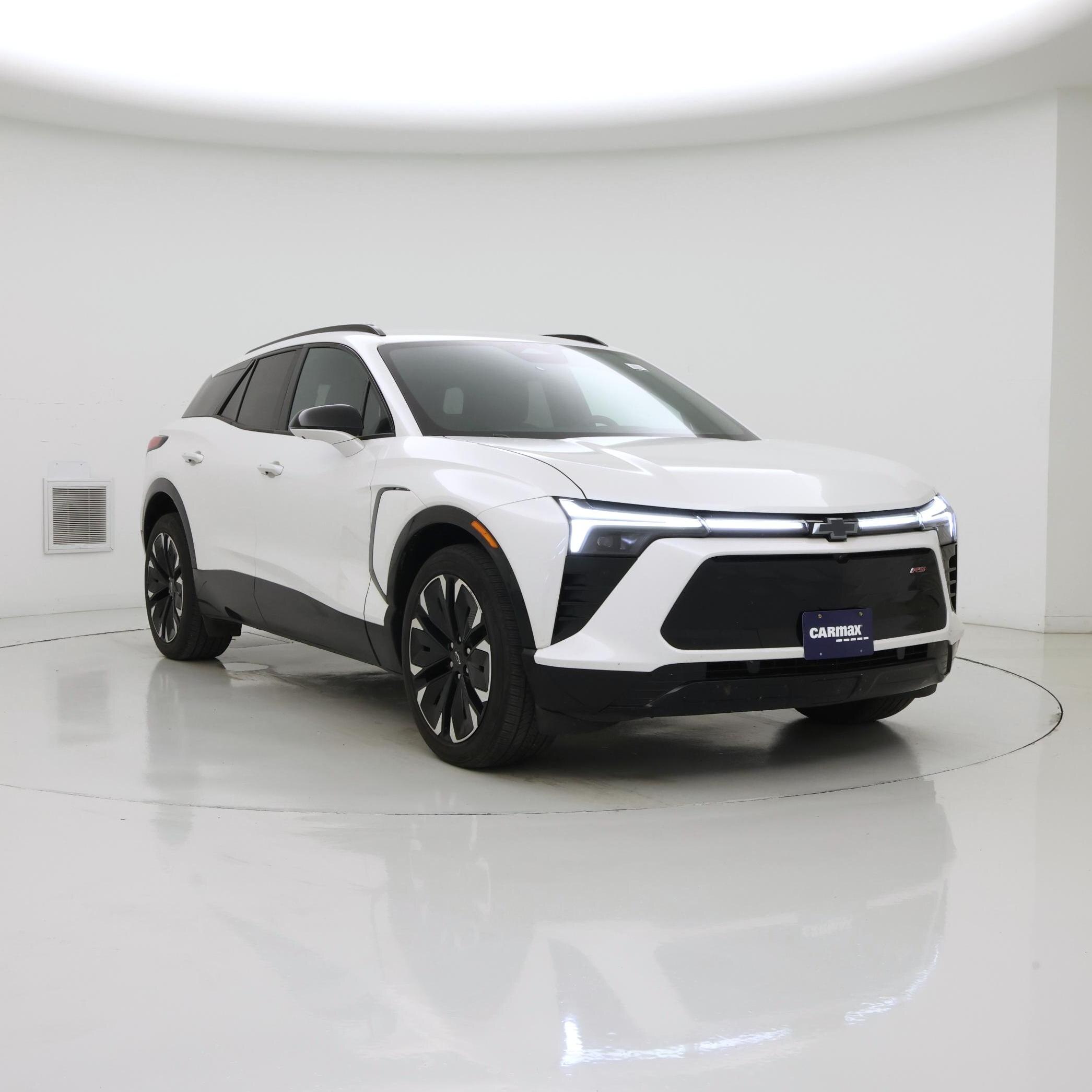 White 2024 Chevrolet Blazer EV SUV / Crossover All-Wheel Drive Automatic
