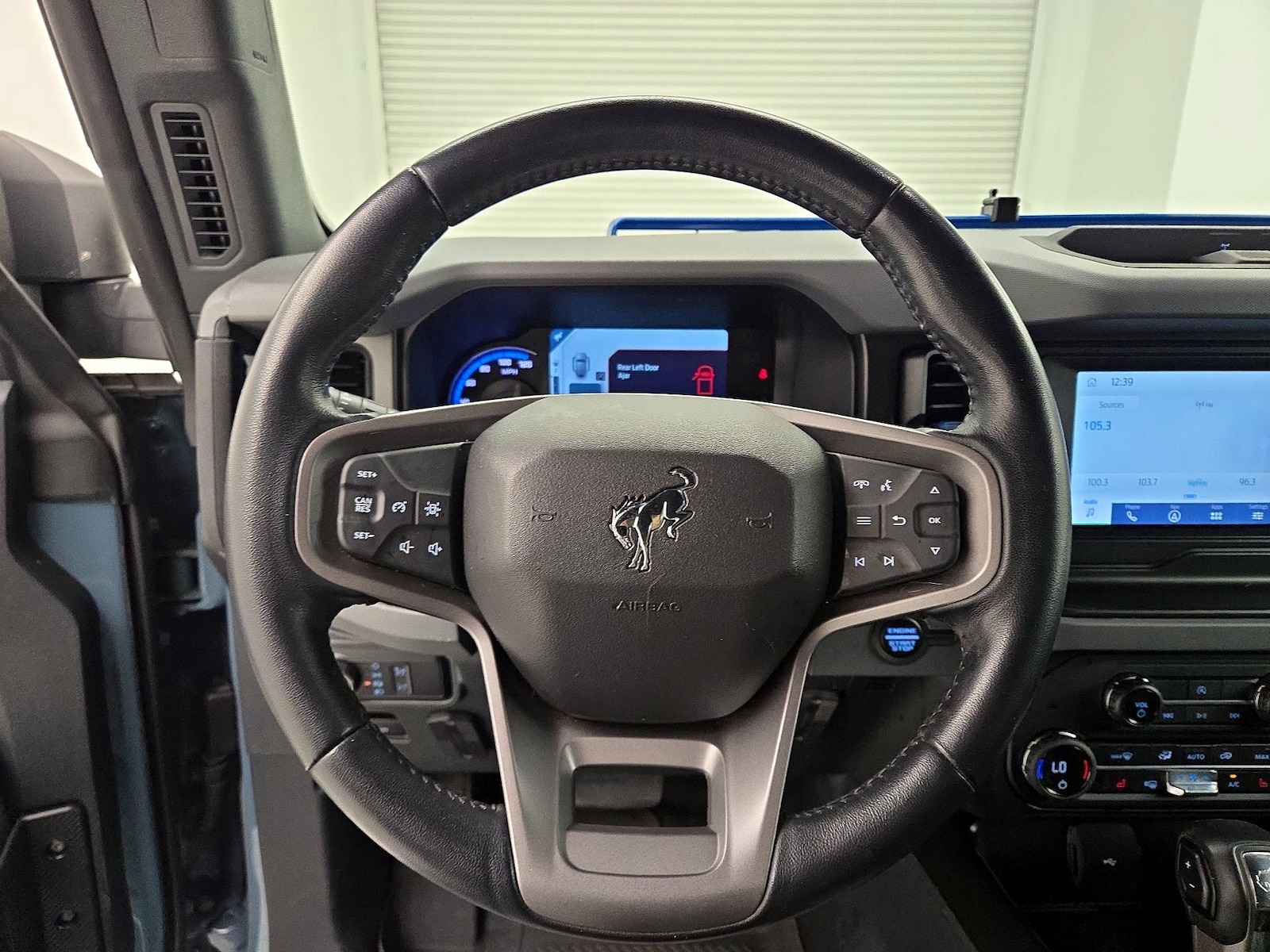 2023 Ford Bronco Black Diamond, photo 11