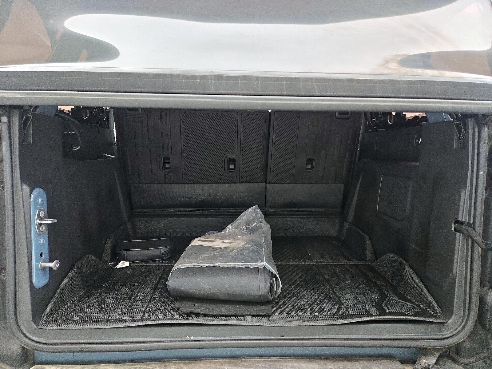 2023 Ford Bronco Black Diamond, photo 22