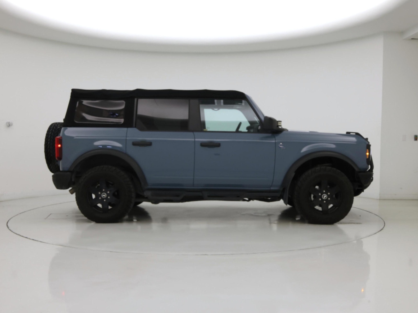 2023 Ford Bronco Black Diamond, photo 8