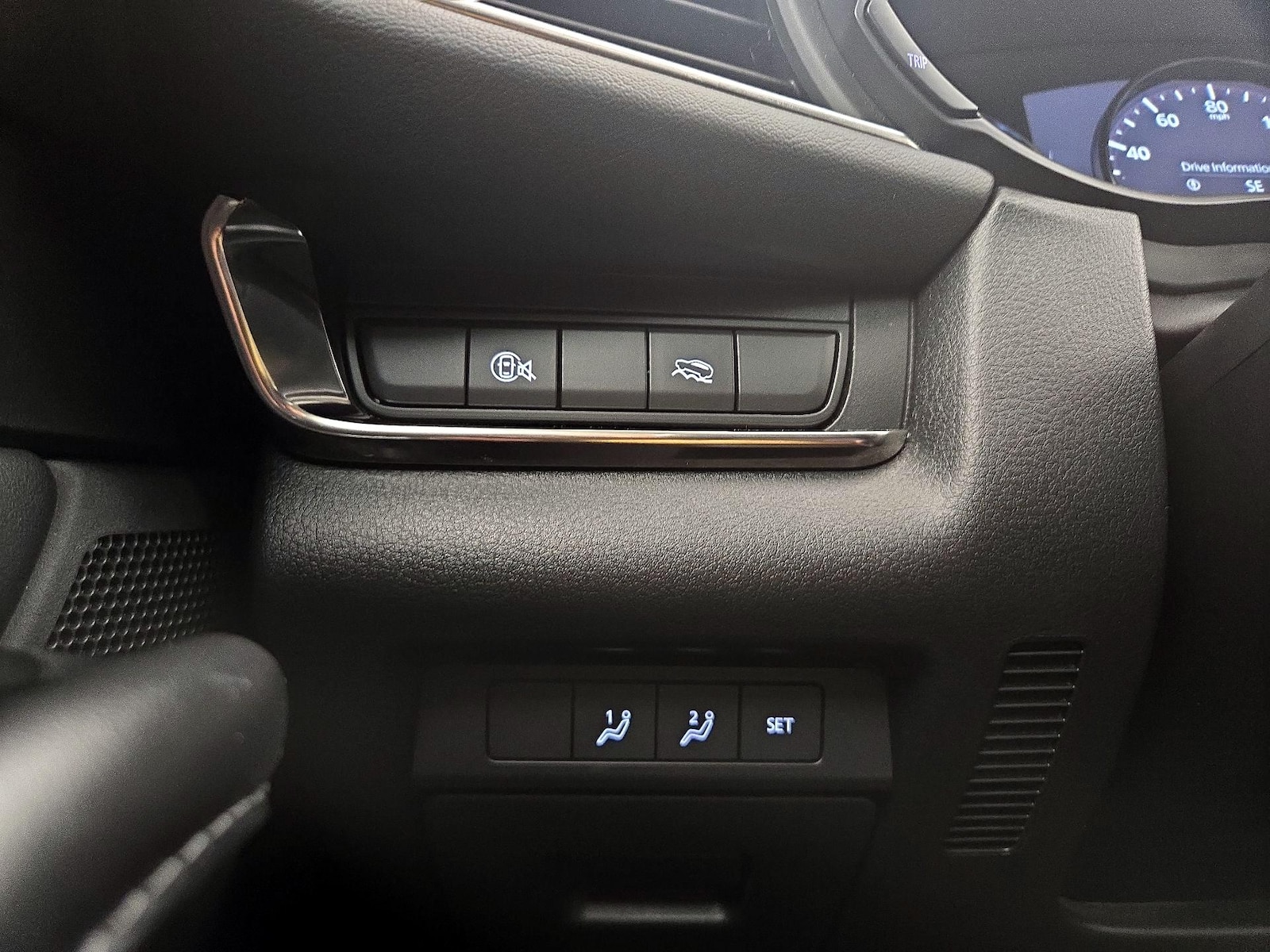 2025 Mazda CX-30 Preferred - Photo 14