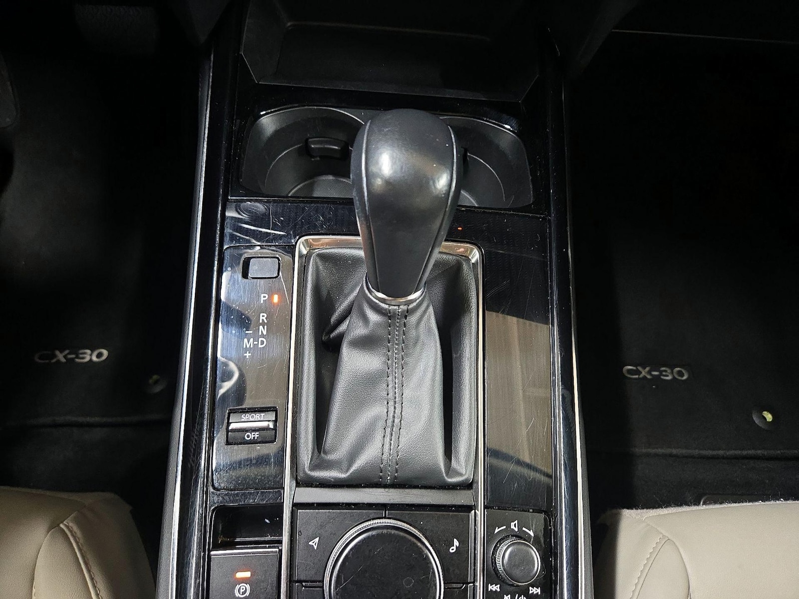 2025 Mazda CX-30 Preferred - Photo 18