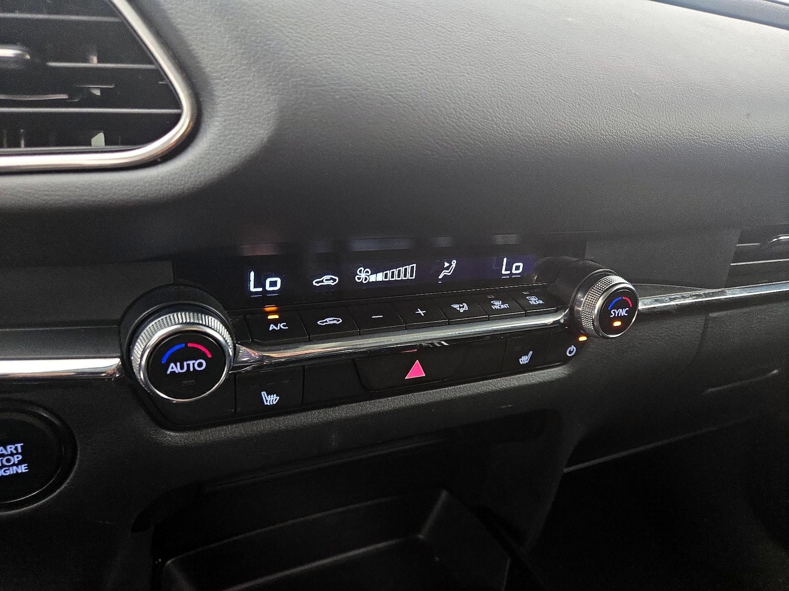 2025 Mazda CX-30 Preferred - Photo 17