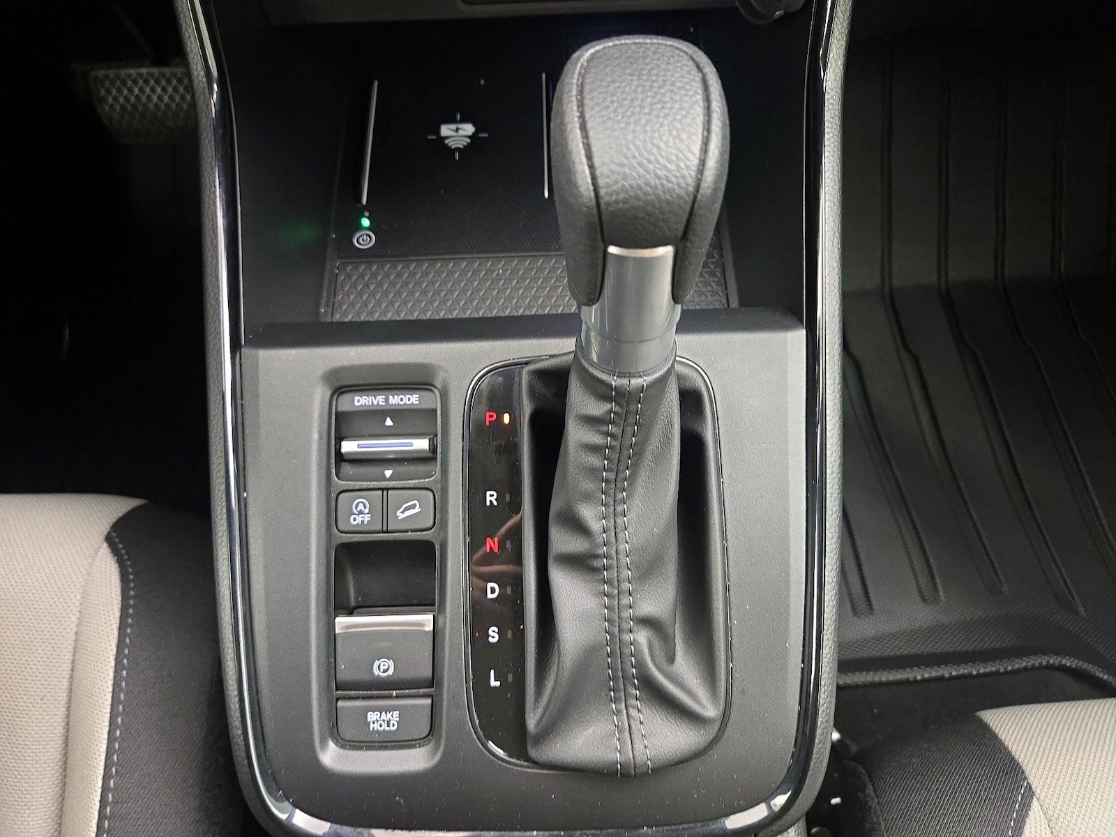 2026 Honda CR-V LX - Photo 17