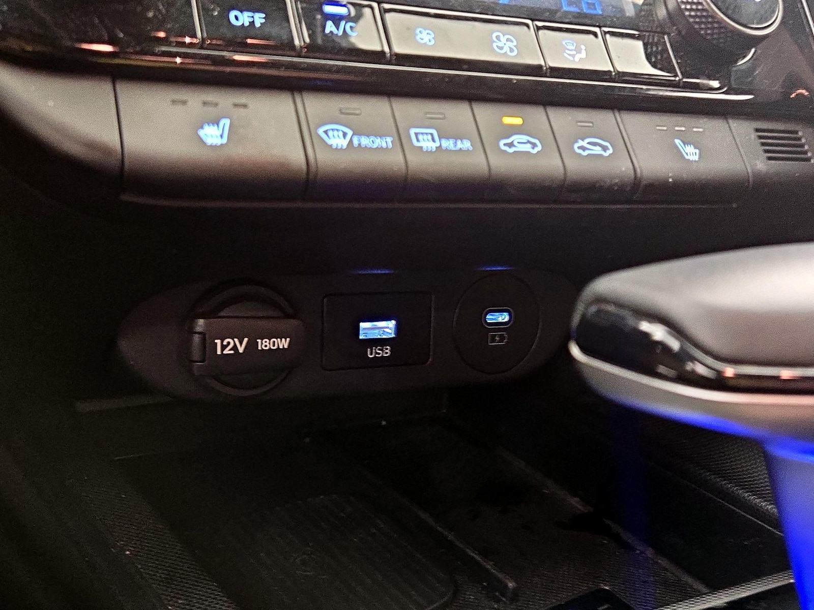 2026 Hyundai Elantra SEL Sport Premium, photo 19
