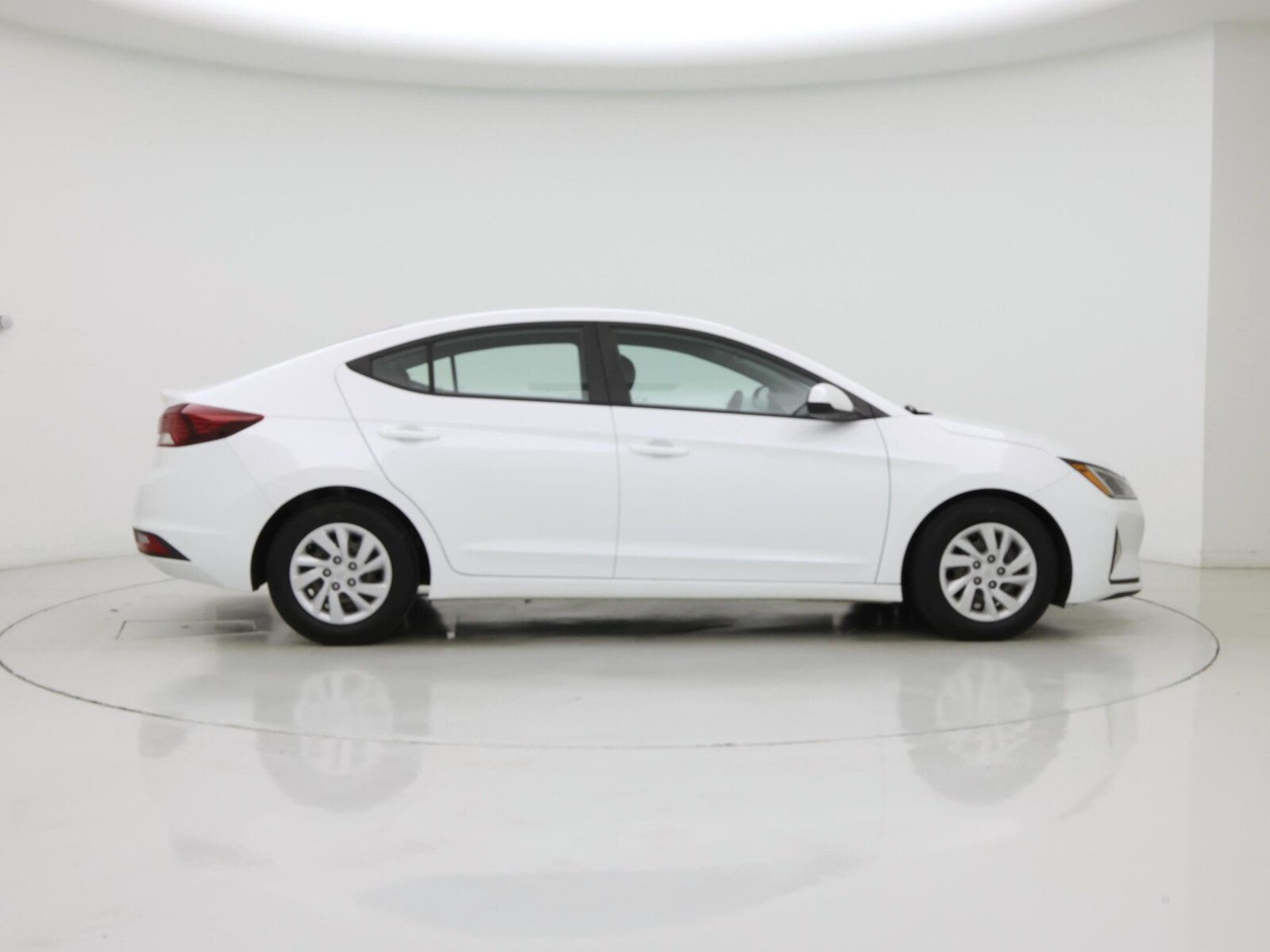 2026 Hyundai Elantra SEL Sport Premium, photo 8