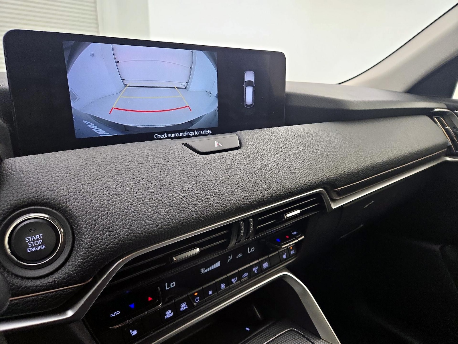 2025 Mazda CX-90 Preferred Package - Photo 15