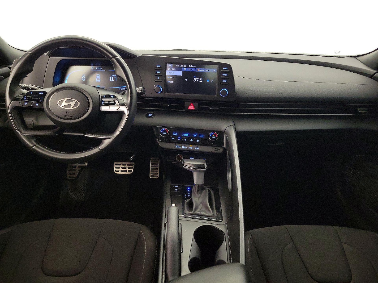 Photo 10