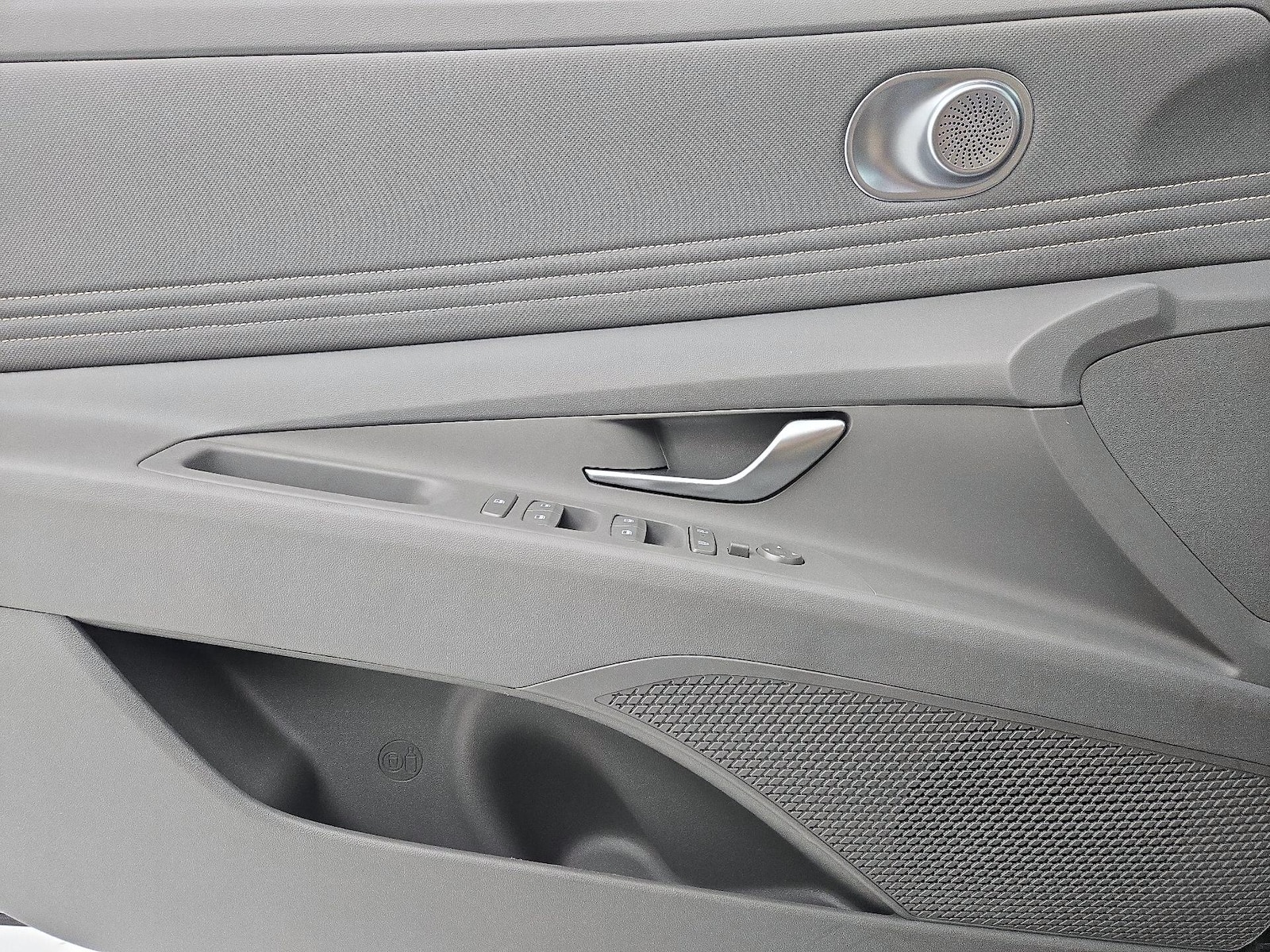 2026 Hyundai Elantra SEL Sport, photo 13