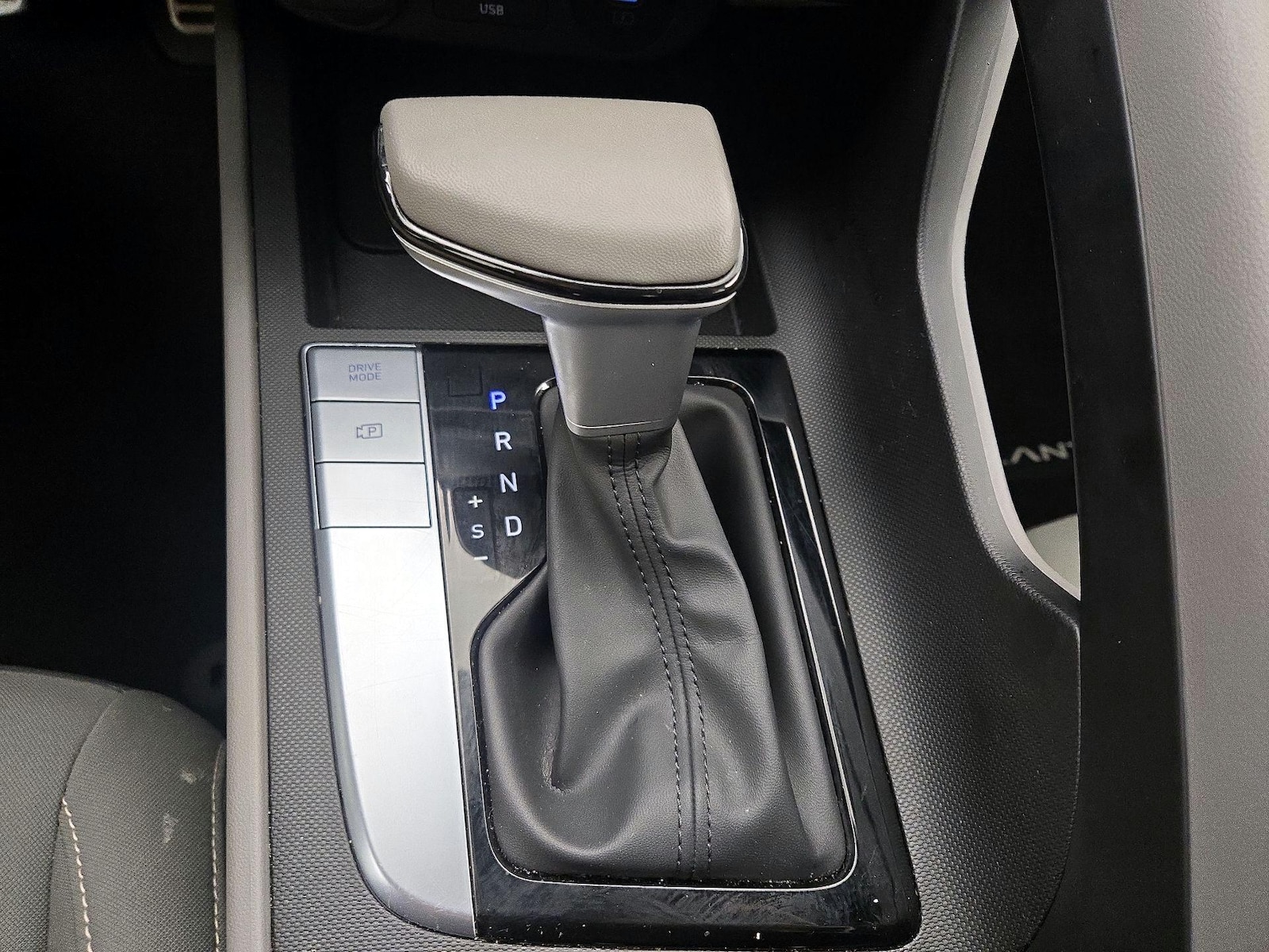 2026 Hyundai Elantra SEL Sport, photo 18