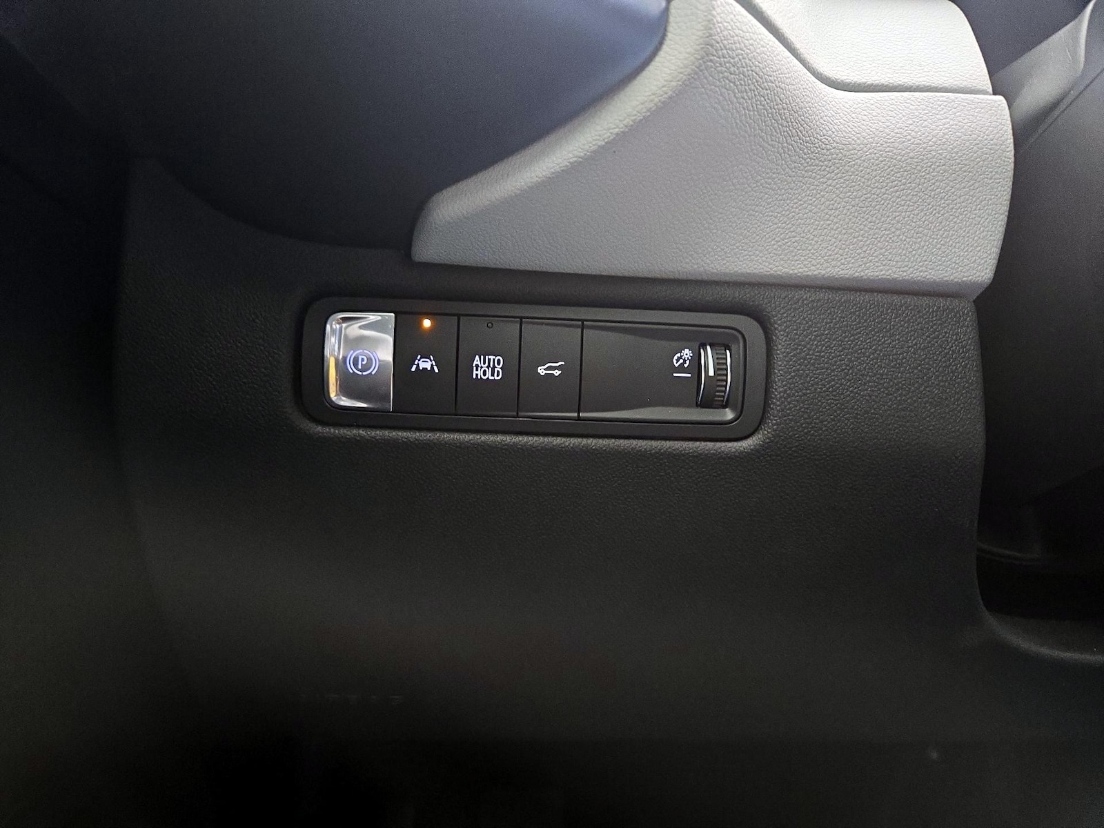 2024 Chevrolet Equinox EV LT - Photo 14