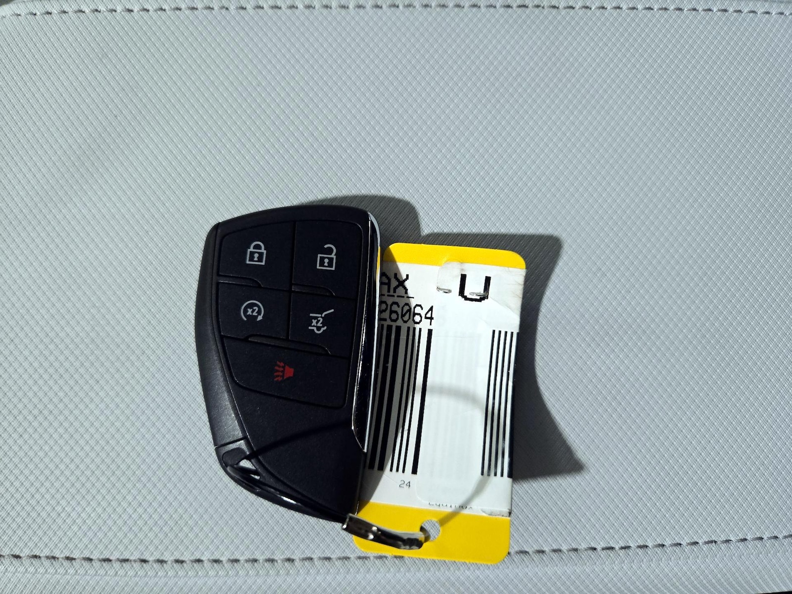 2024 Chevrolet Equinox EV LT - Photo 23