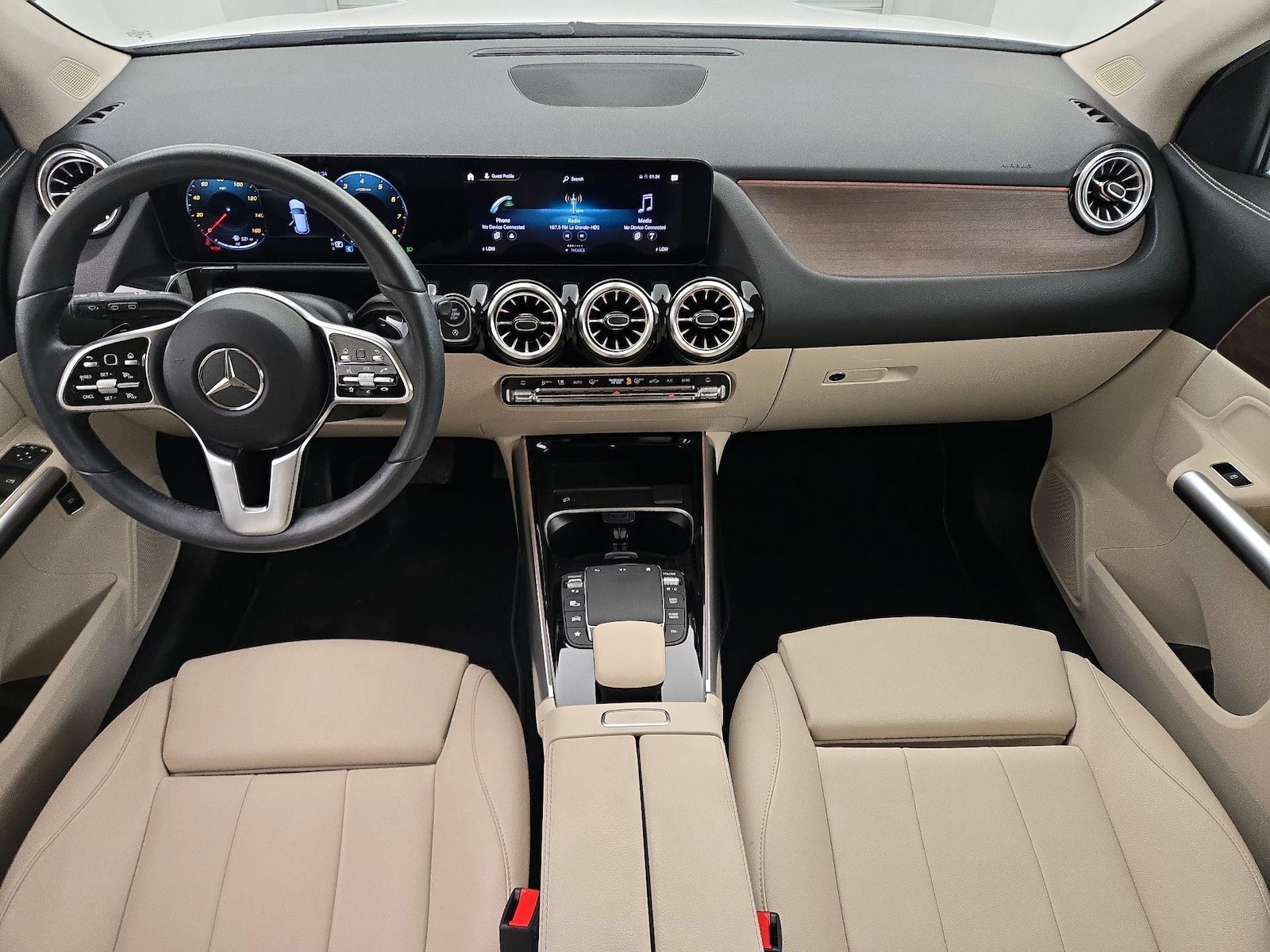 2023 Mercedes-Benz GLA Base - Photo 10