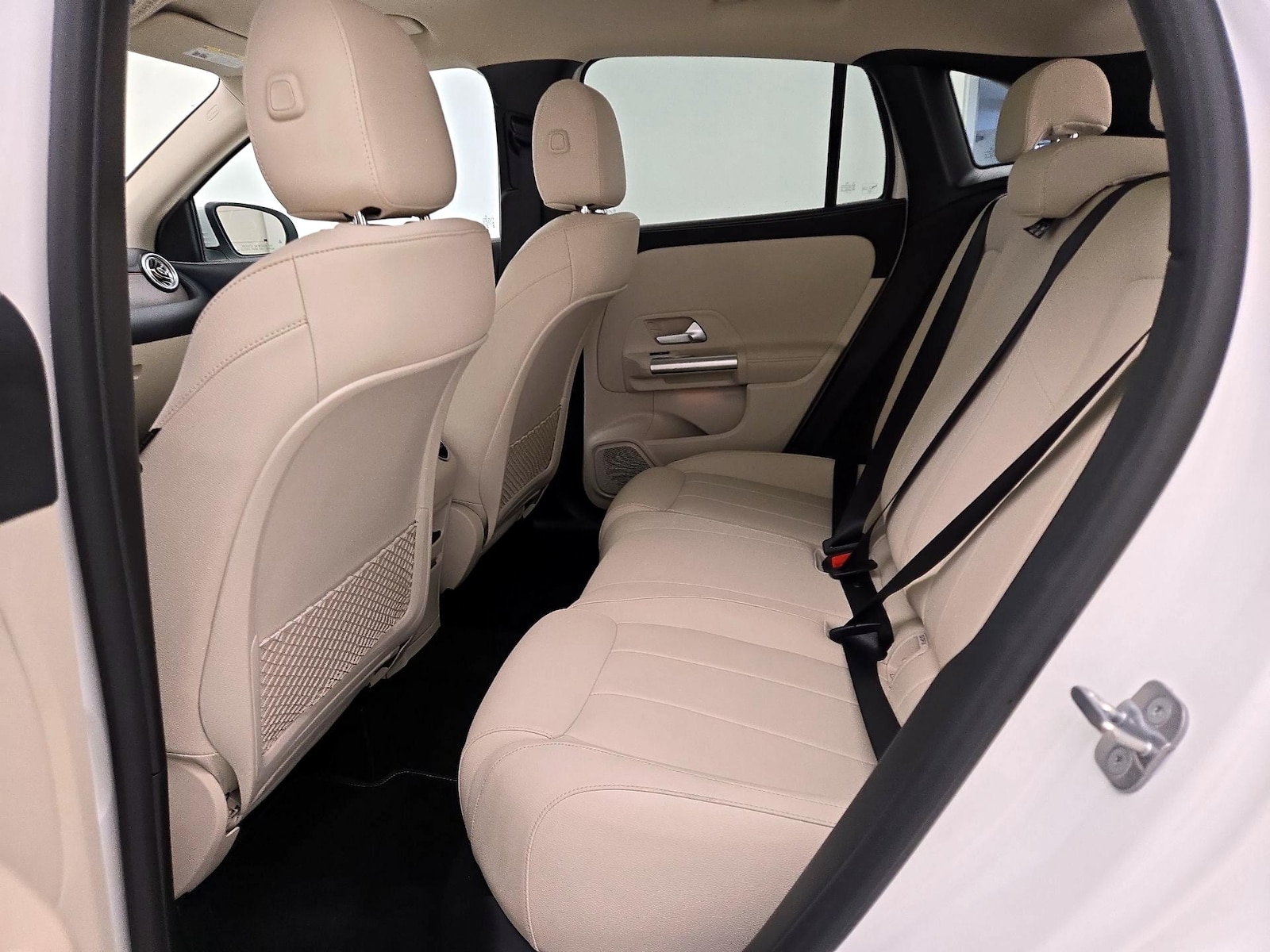 2023 Mercedes-Benz GLA Base - Photo 20