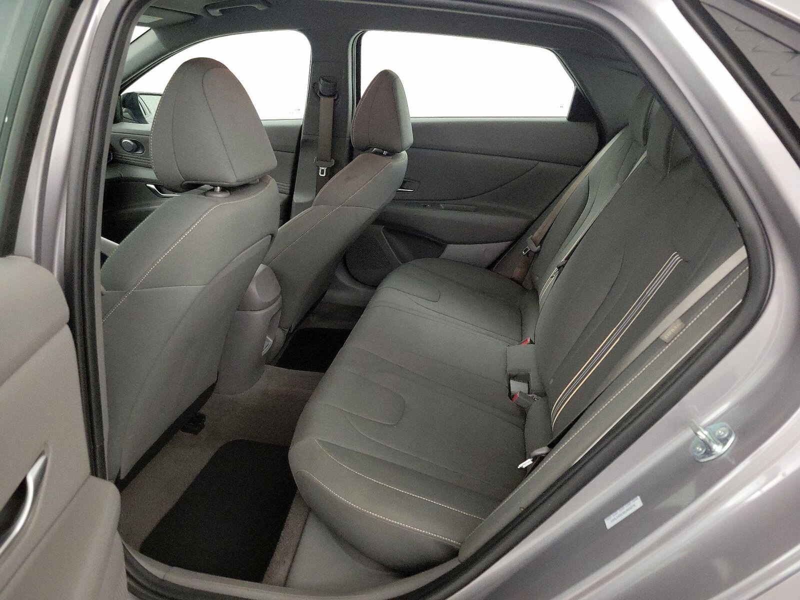 2025 Hyundai Elantra SEL - Photo 20